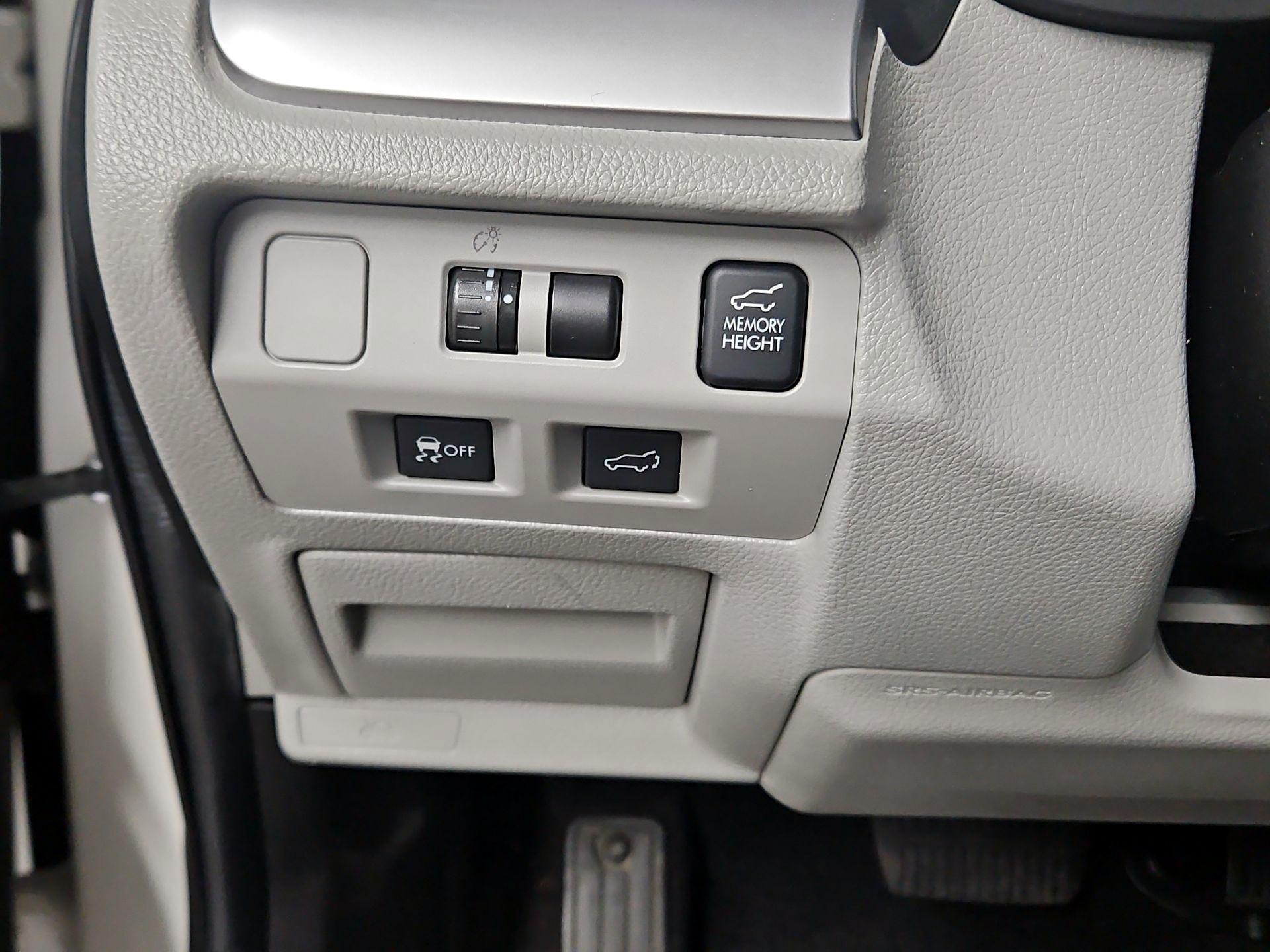 Thumbnail: 2014 Subaru Forester - 13