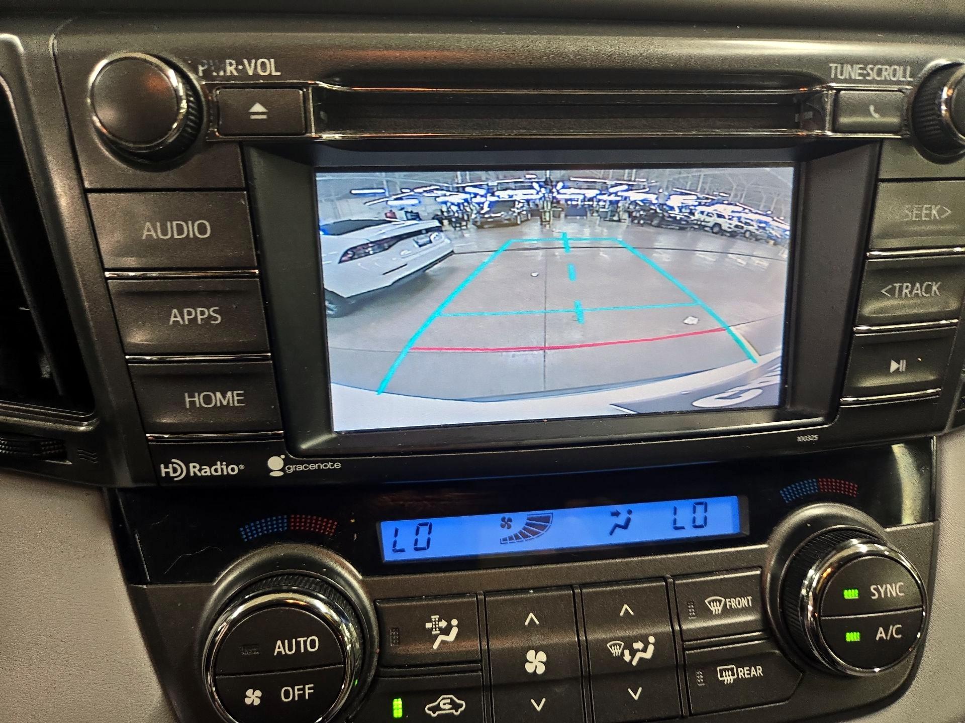 Thumbnail: 2014 Toyota RAV4 - 14