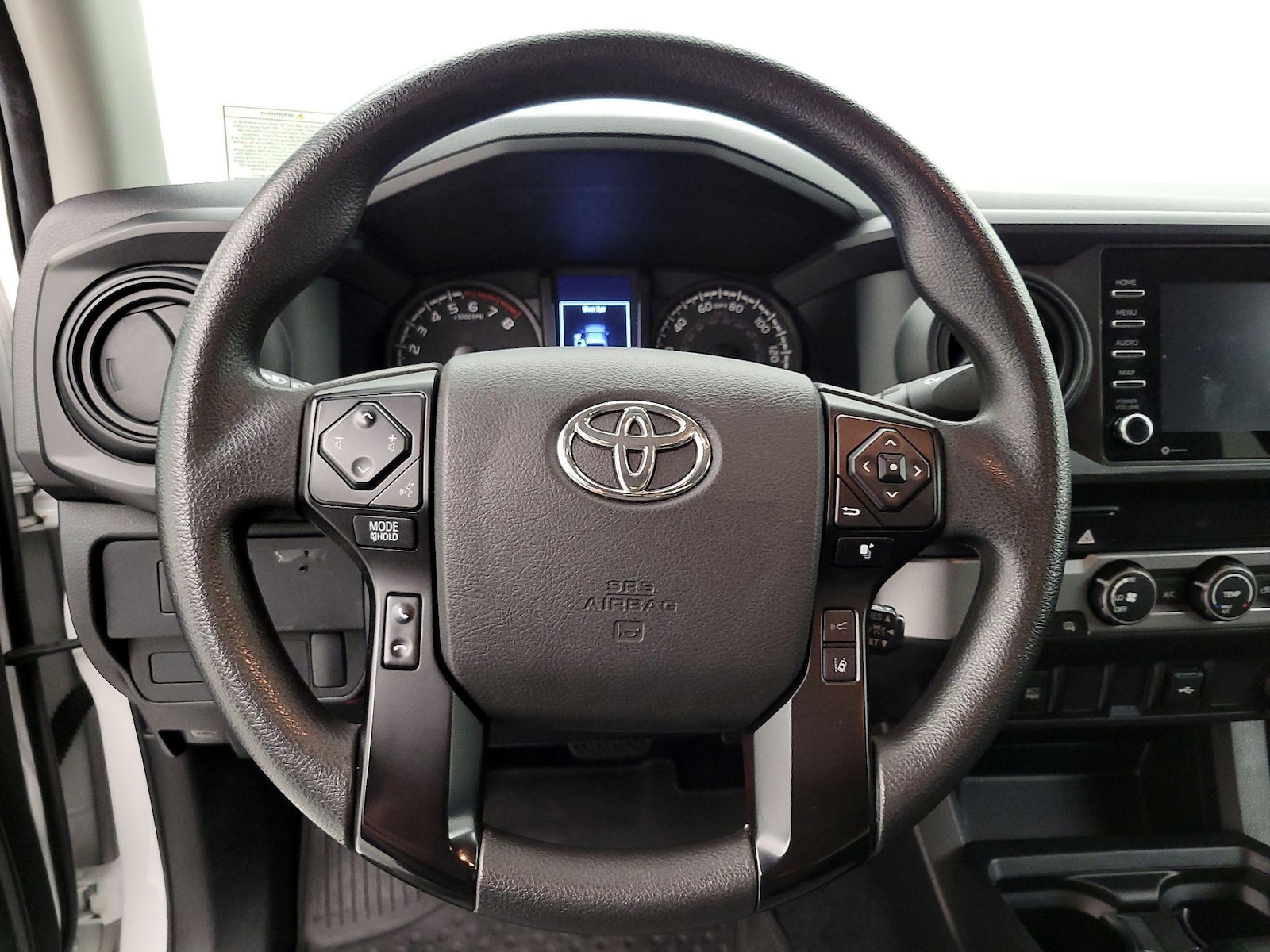 2022 Toyota Tacoma SR - Photo 11