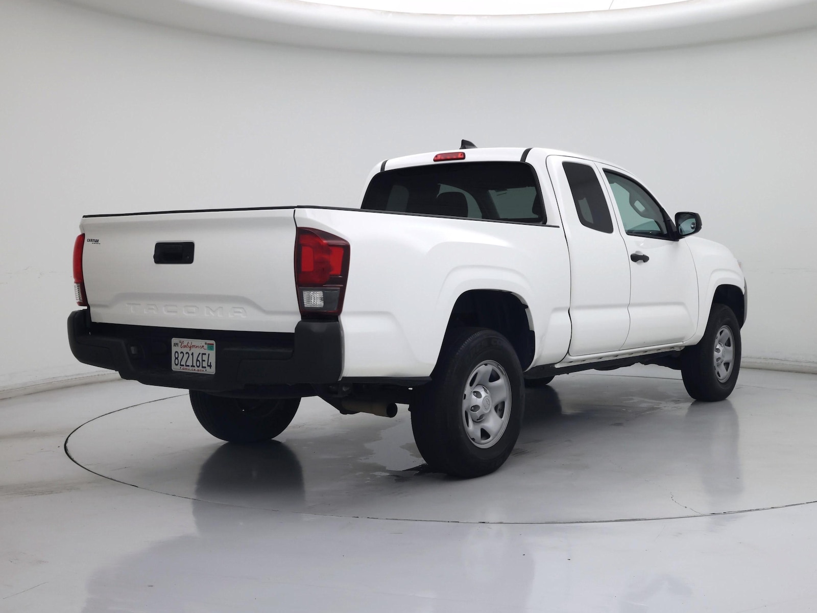 2022 Toyota Tacoma SR - Photo 9