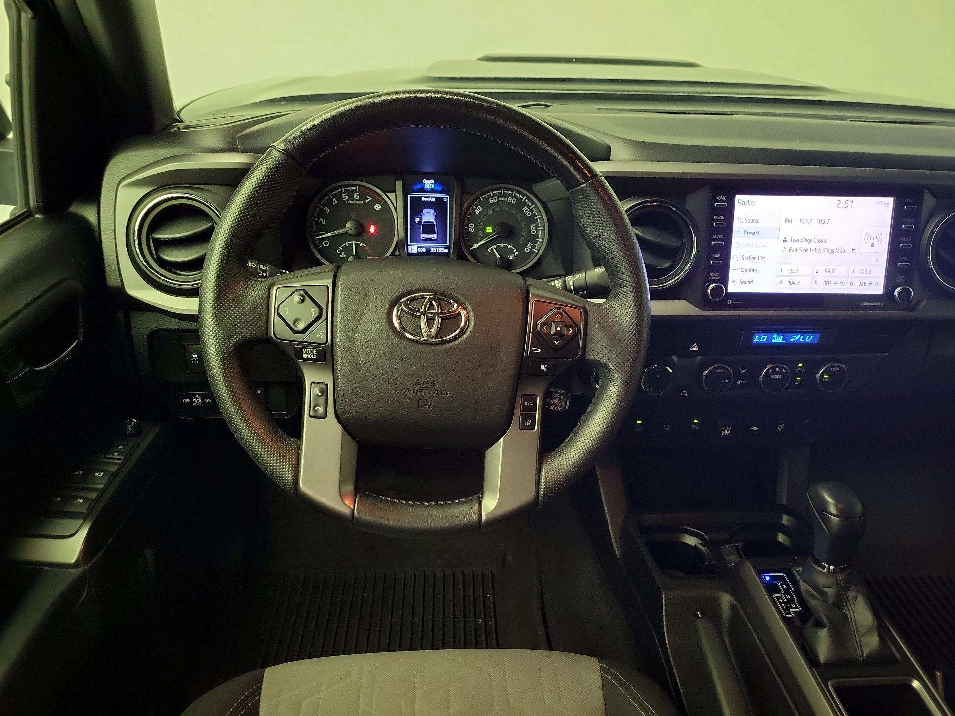 Thumbnail: 2022 Toyota Tacoma - 10