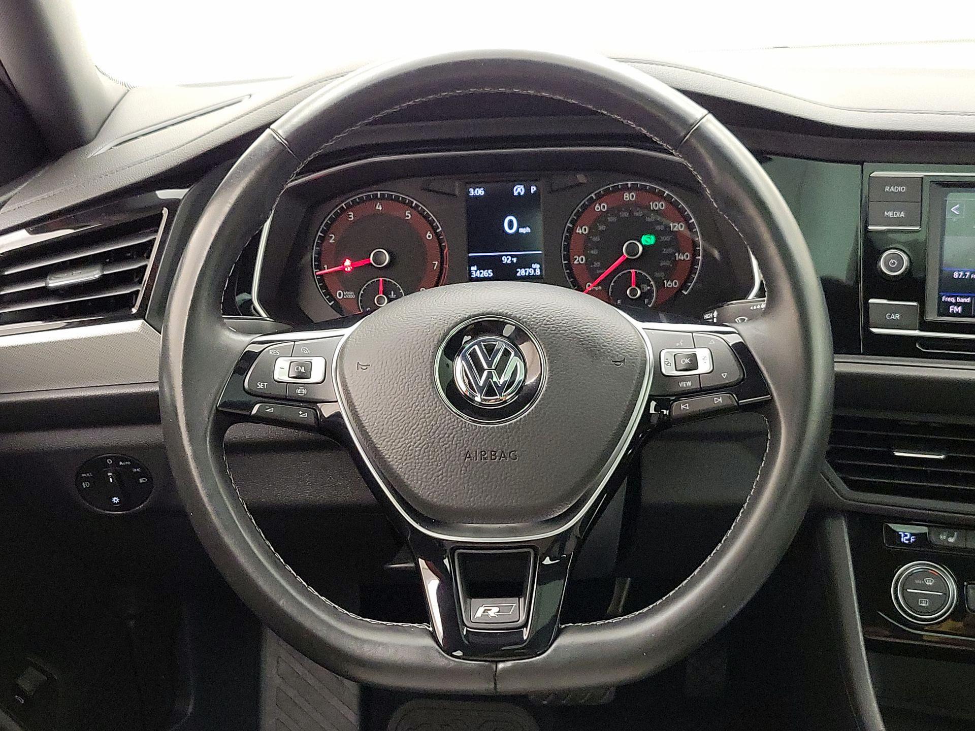 Thumbnail: 2019 Volkswagen Jetta - 10