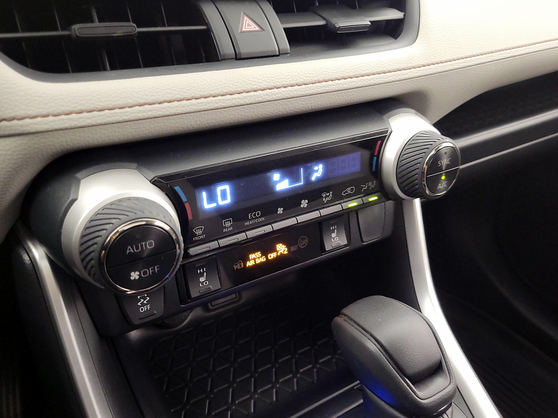 Thumbnail: 2023 Toyota RAV4 - 16