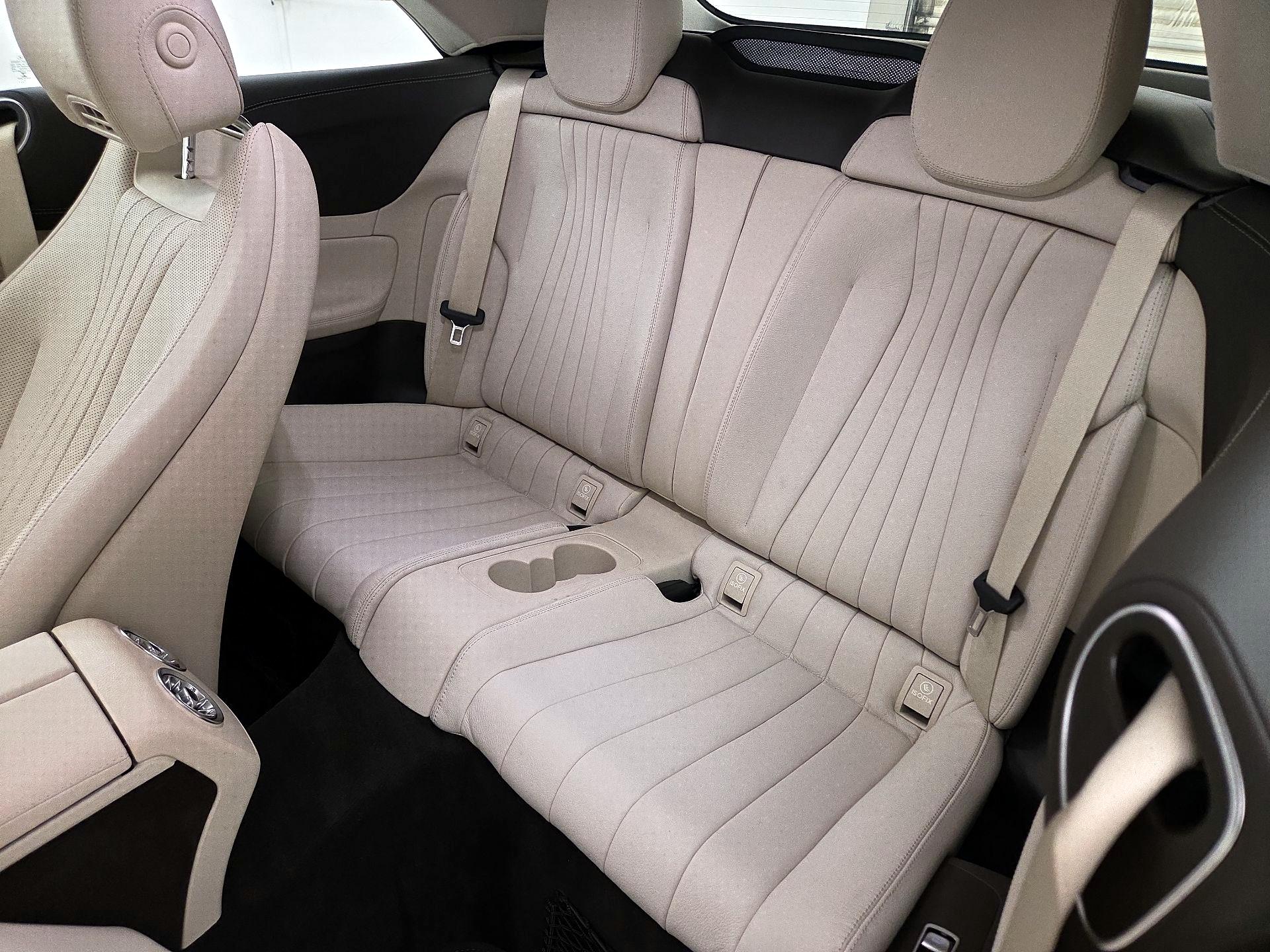 Thumbnail: 2018 Mercedes-Benz E-Class - 19