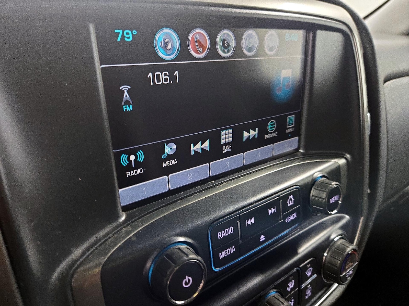 2018 Chevrolet Silverado 1500 LT - Photo 16