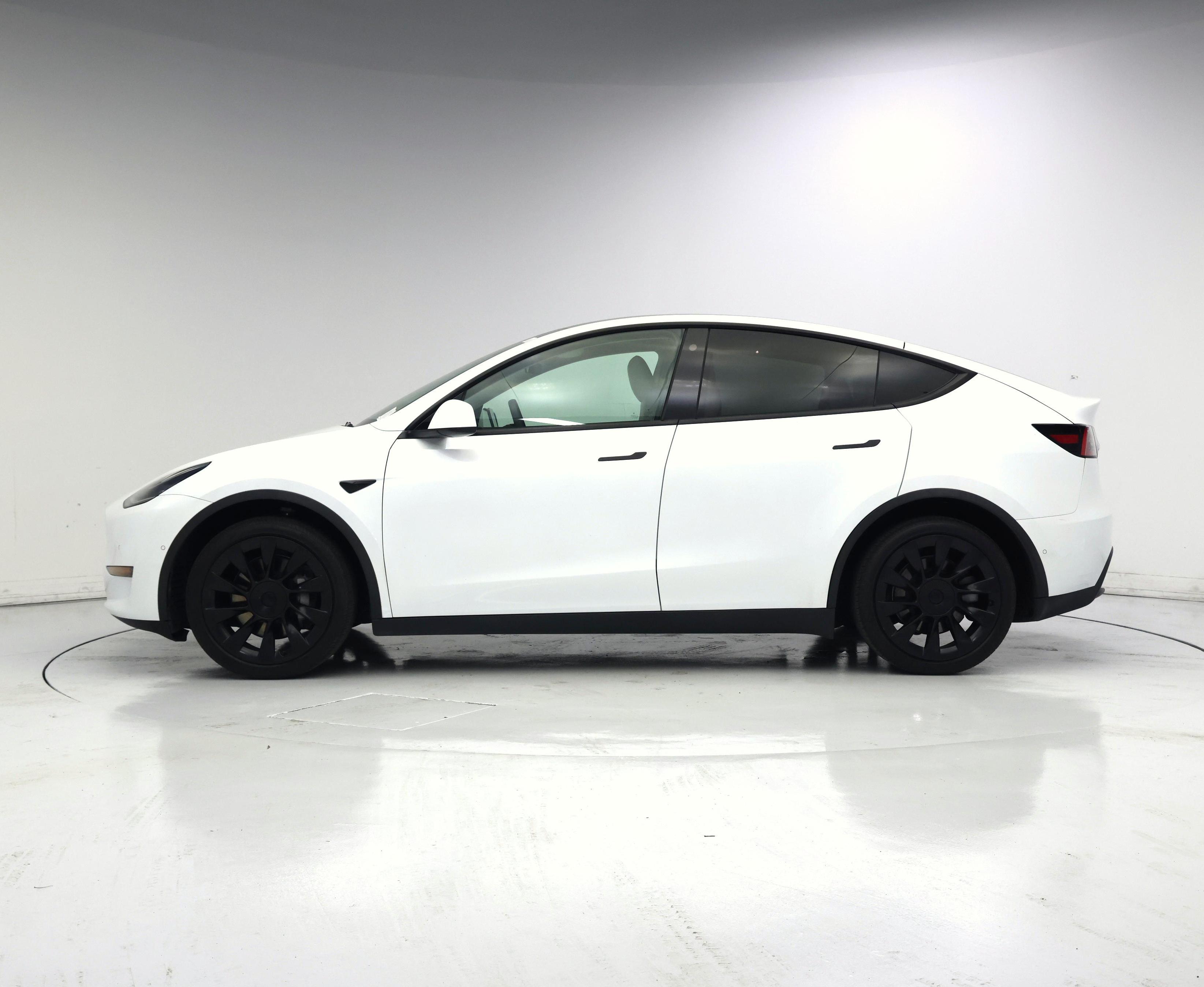 Thumbnail: 2021 Tesla Model Y - 3