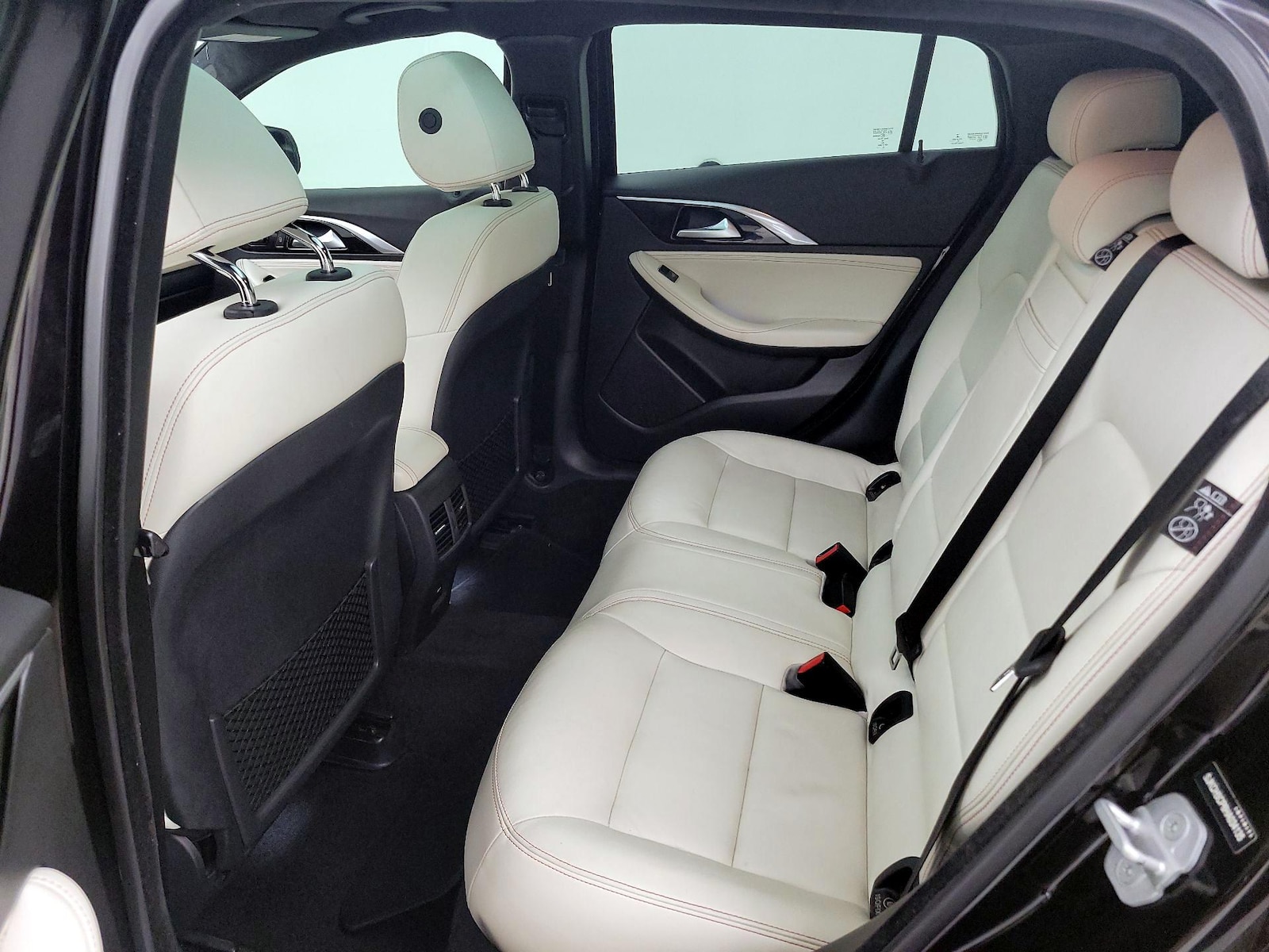 2017 INFINITI QX30 Premium - Photo 22