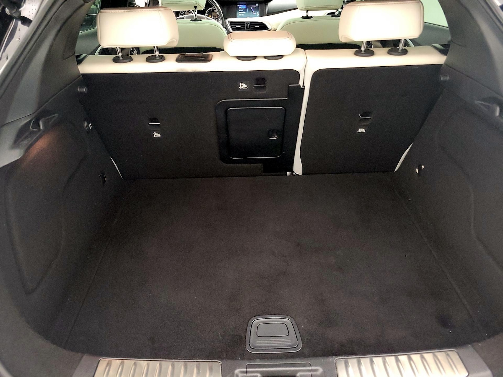2017 INFINITI QX30 Premium - Photo 23