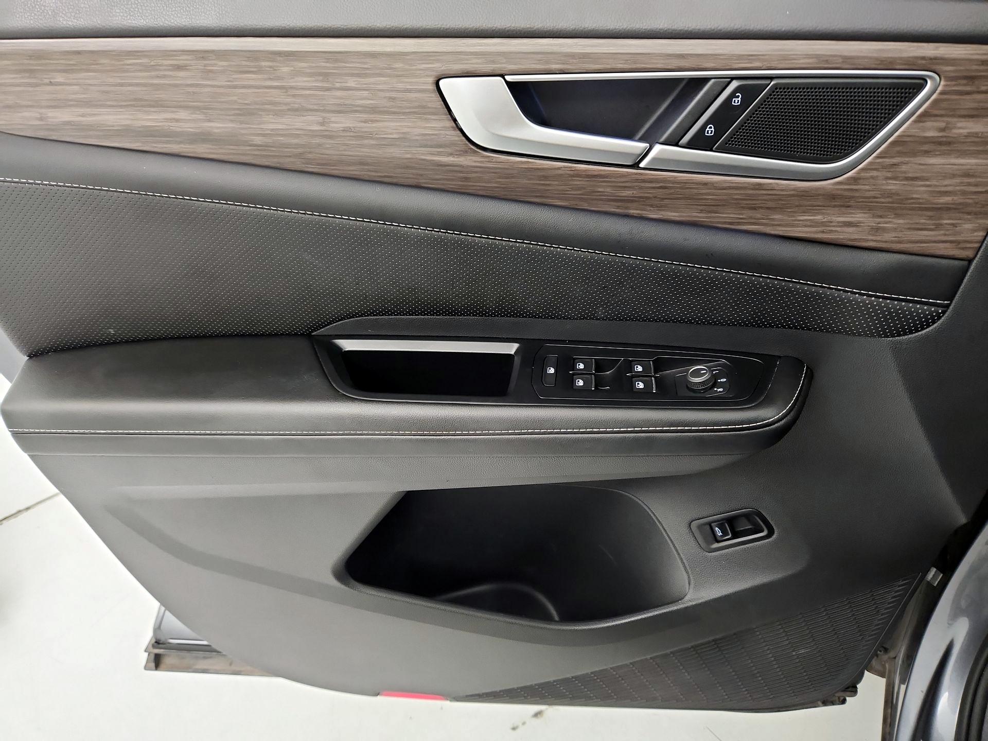 Thumbnail: 2024 Volkswagen Atlas - 12