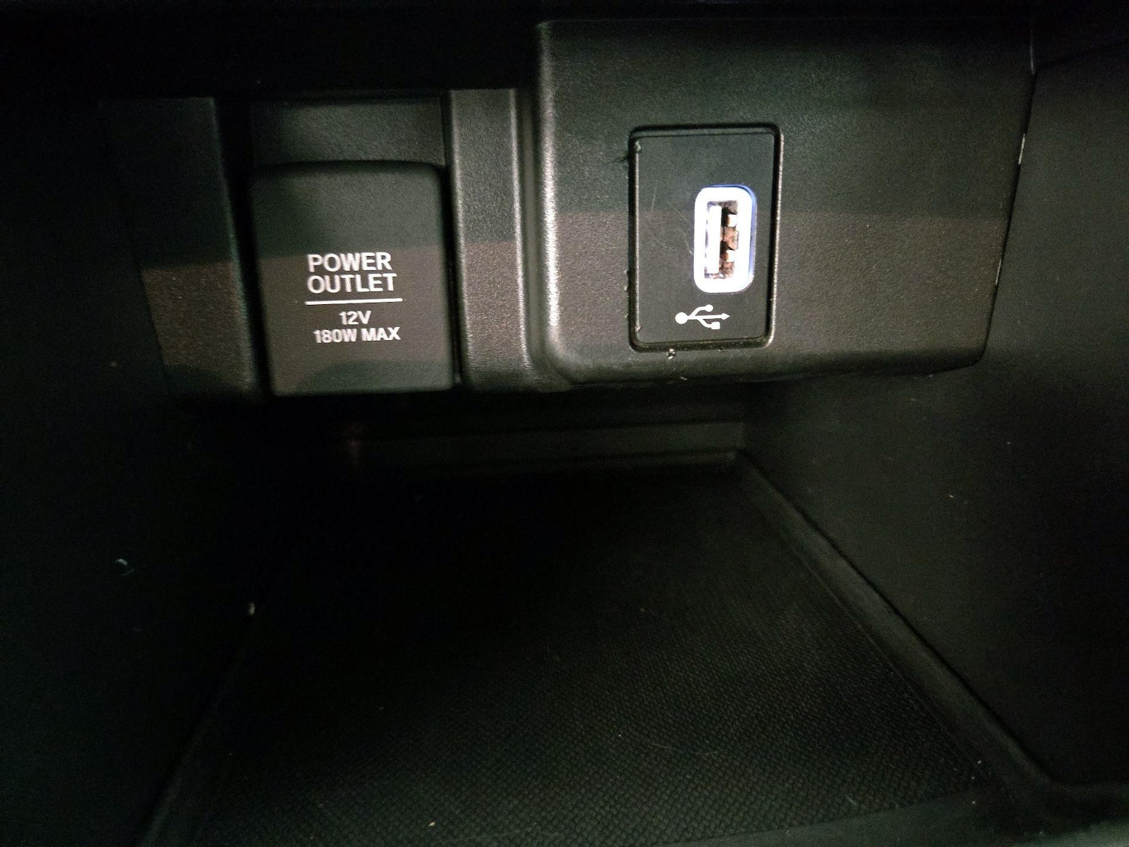 2019 Honda Accord LX - Photo 19
