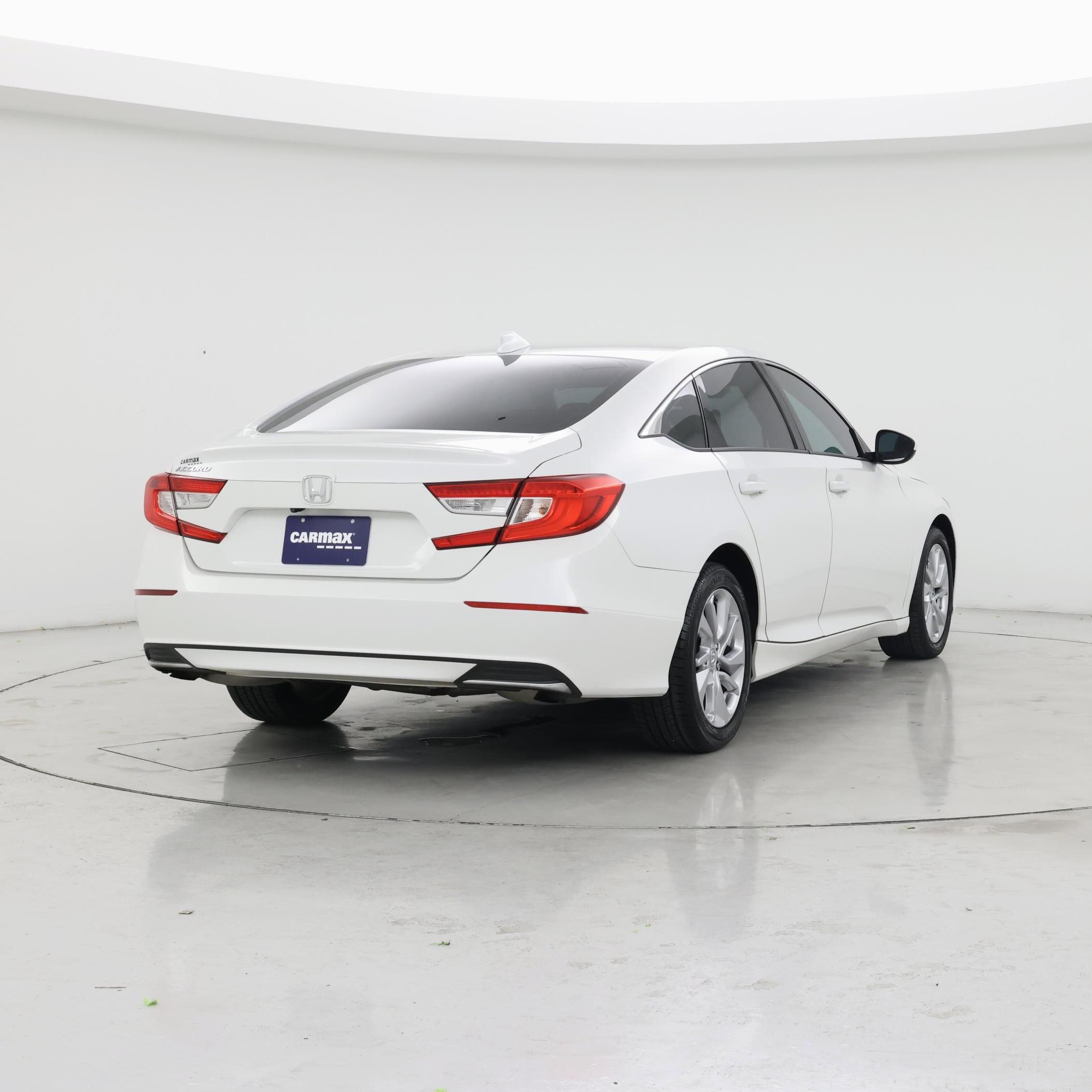 Thumbnail: 2019 Honda Accord - 8