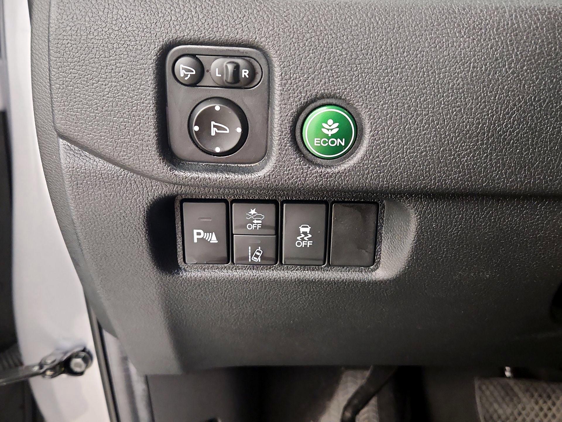 Thumbnail: 2020 Honda Passport - 13