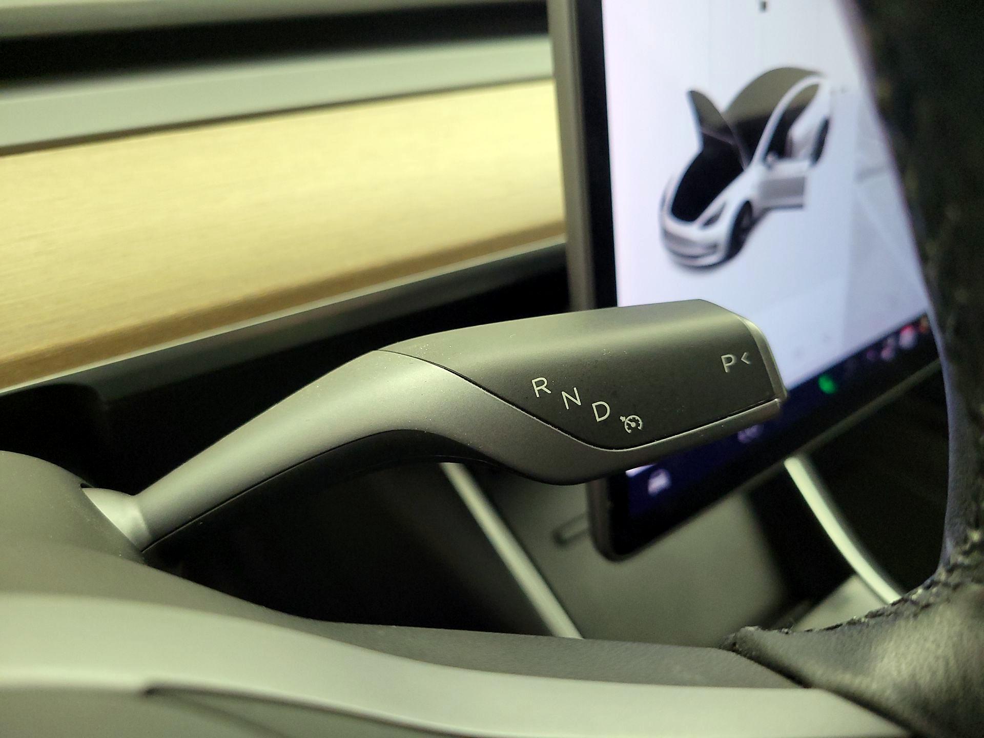 Thumbnail: 2020 Tesla Model 3 - 17