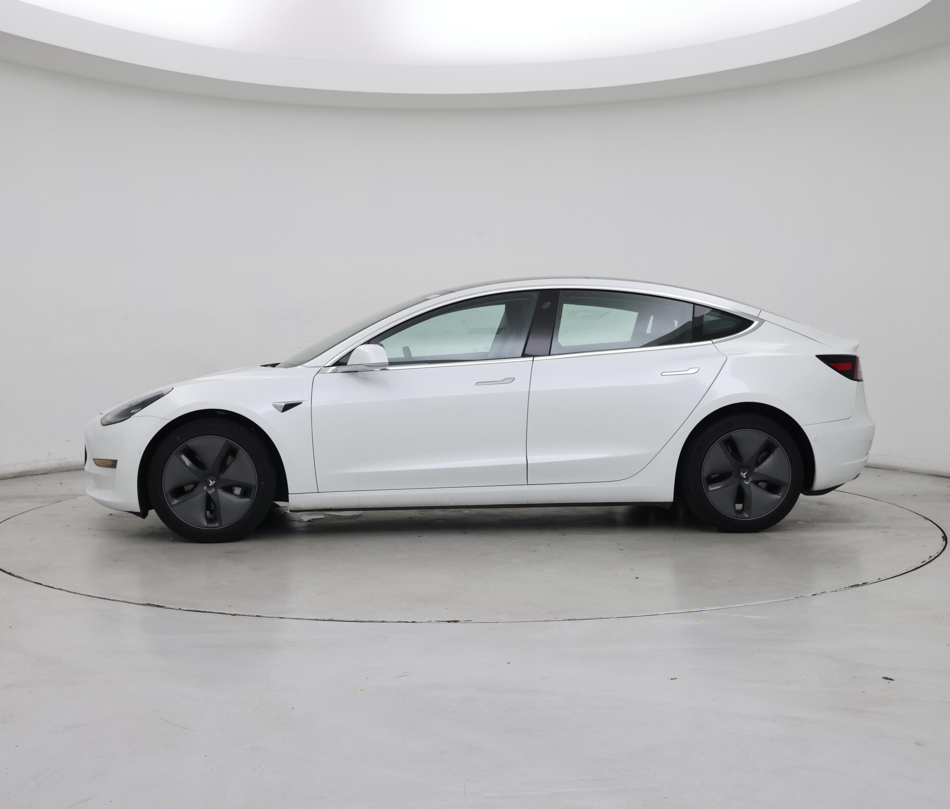 Thumbnail: 2020 Tesla Model 3 - 3