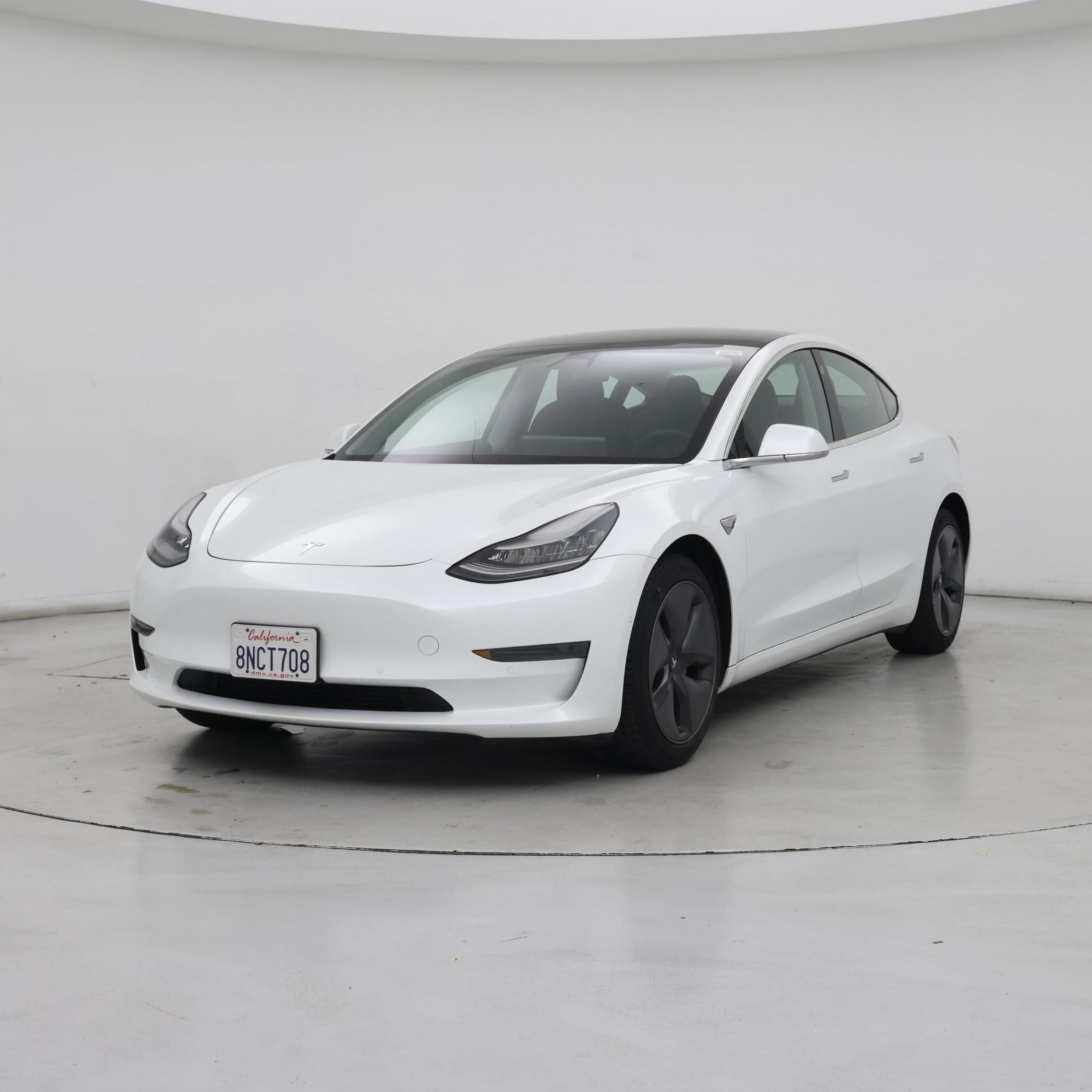 Thumbnail: 2020 Tesla Model 3 - 4