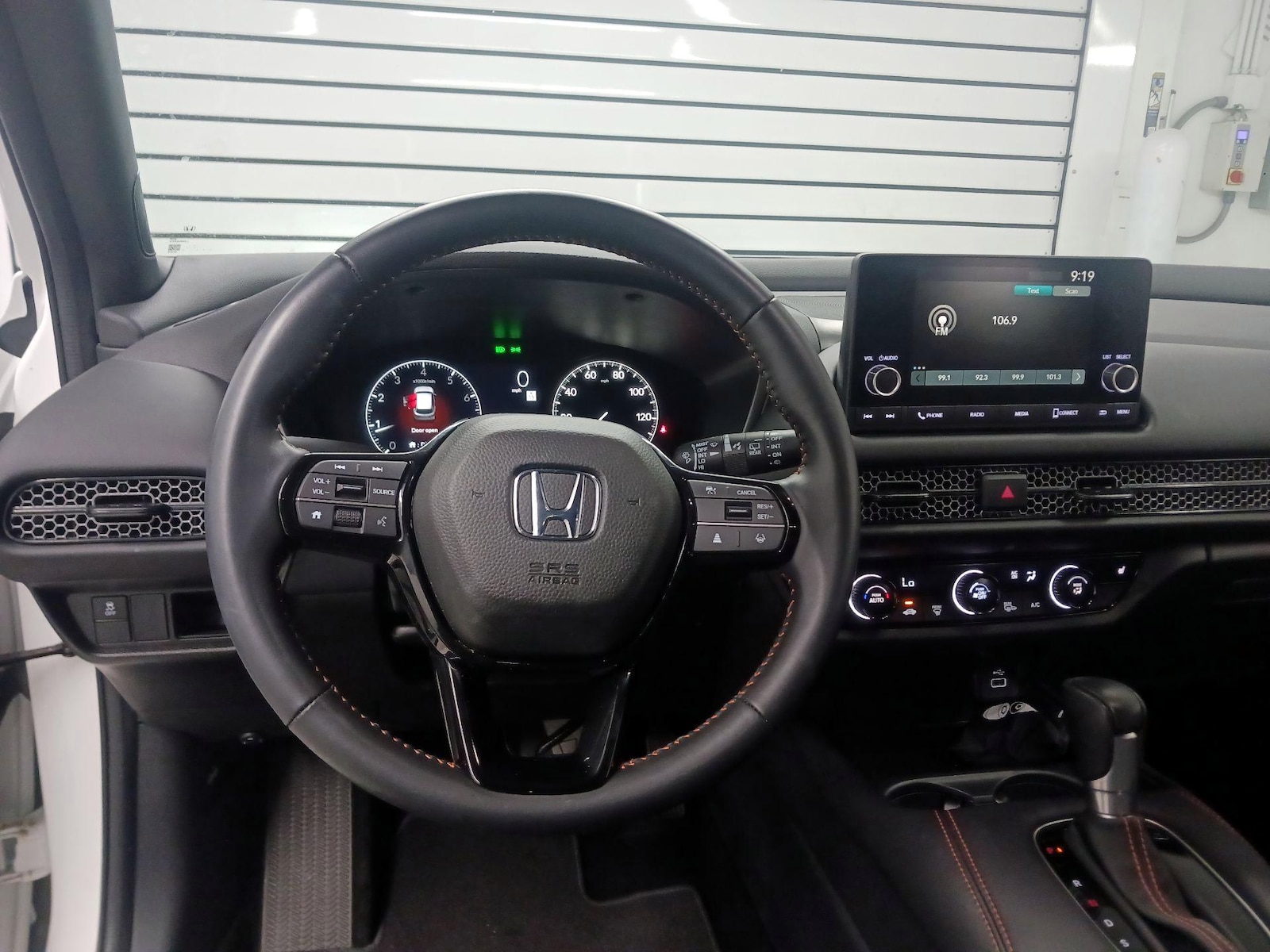 2025 Honda HR-V Sport - Photo 11