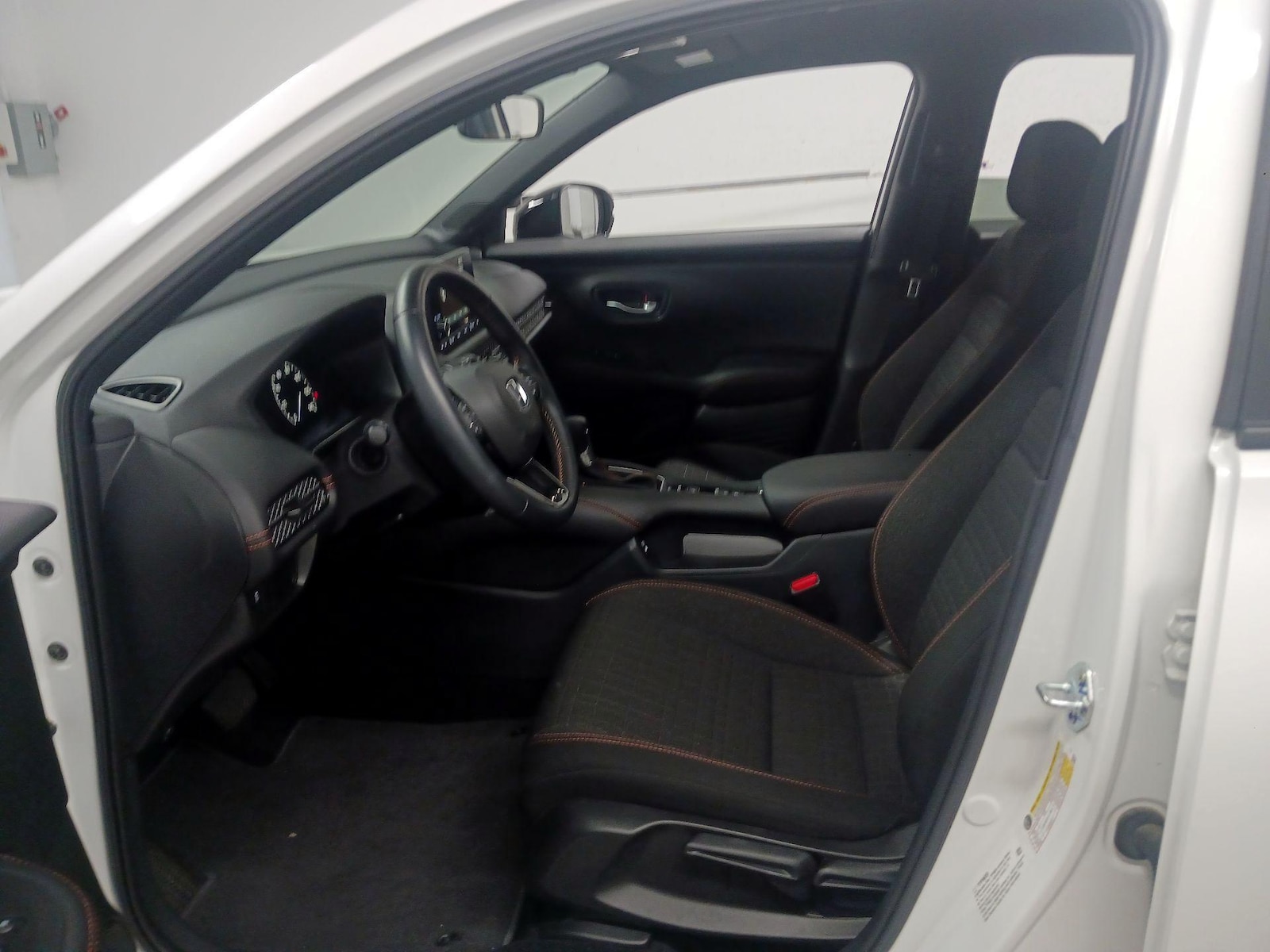 2025 Honda HR-V Sport - Photo 12