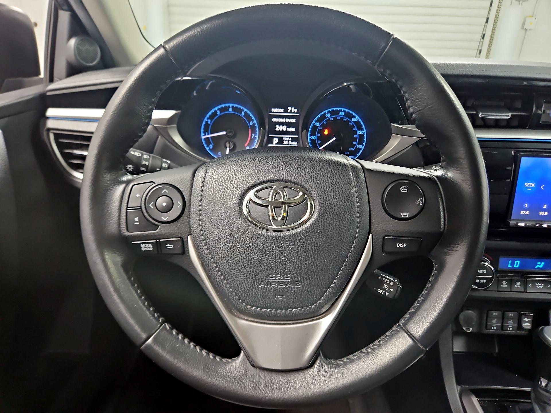 Thumbnail: 2014 Toyota Corolla - 10