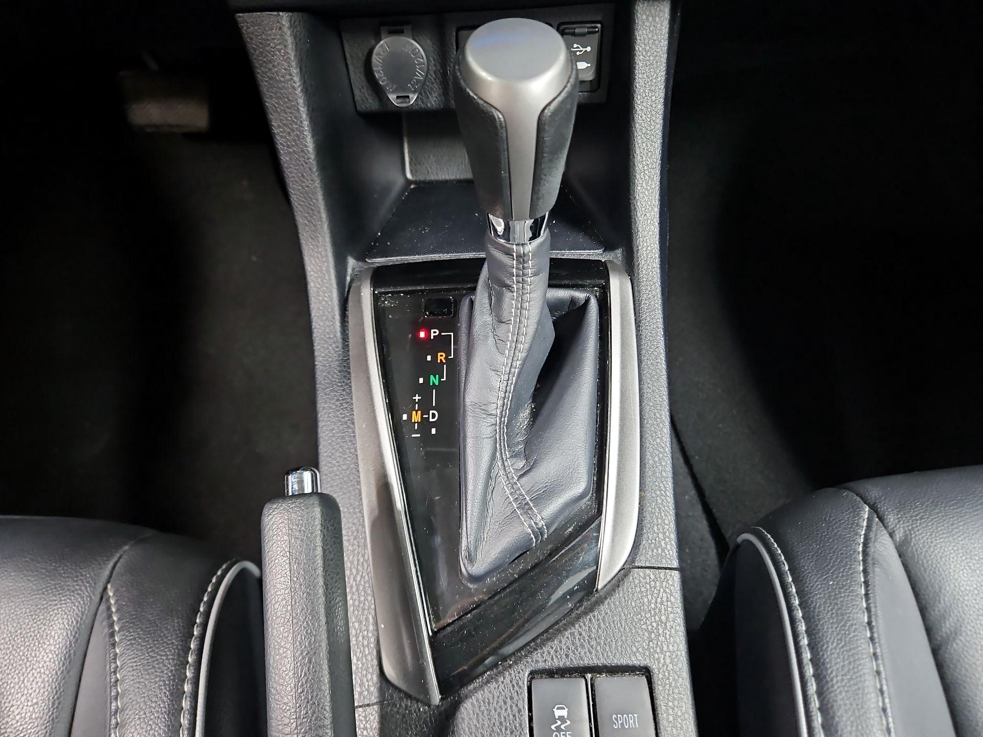 Thumbnail: 2014 Toyota Corolla - 17