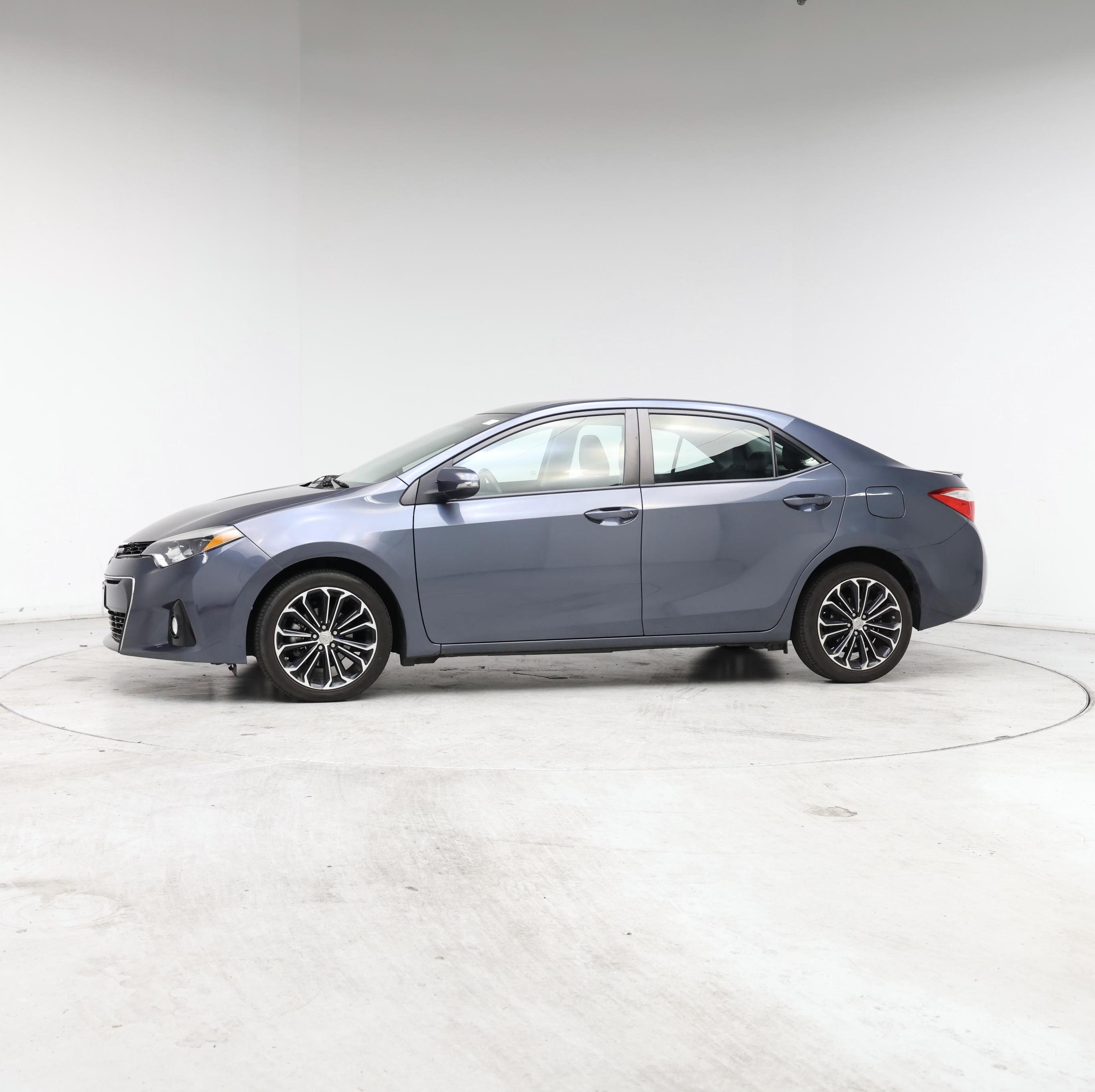 Thumbnail: 2014 Toyota Corolla - 3