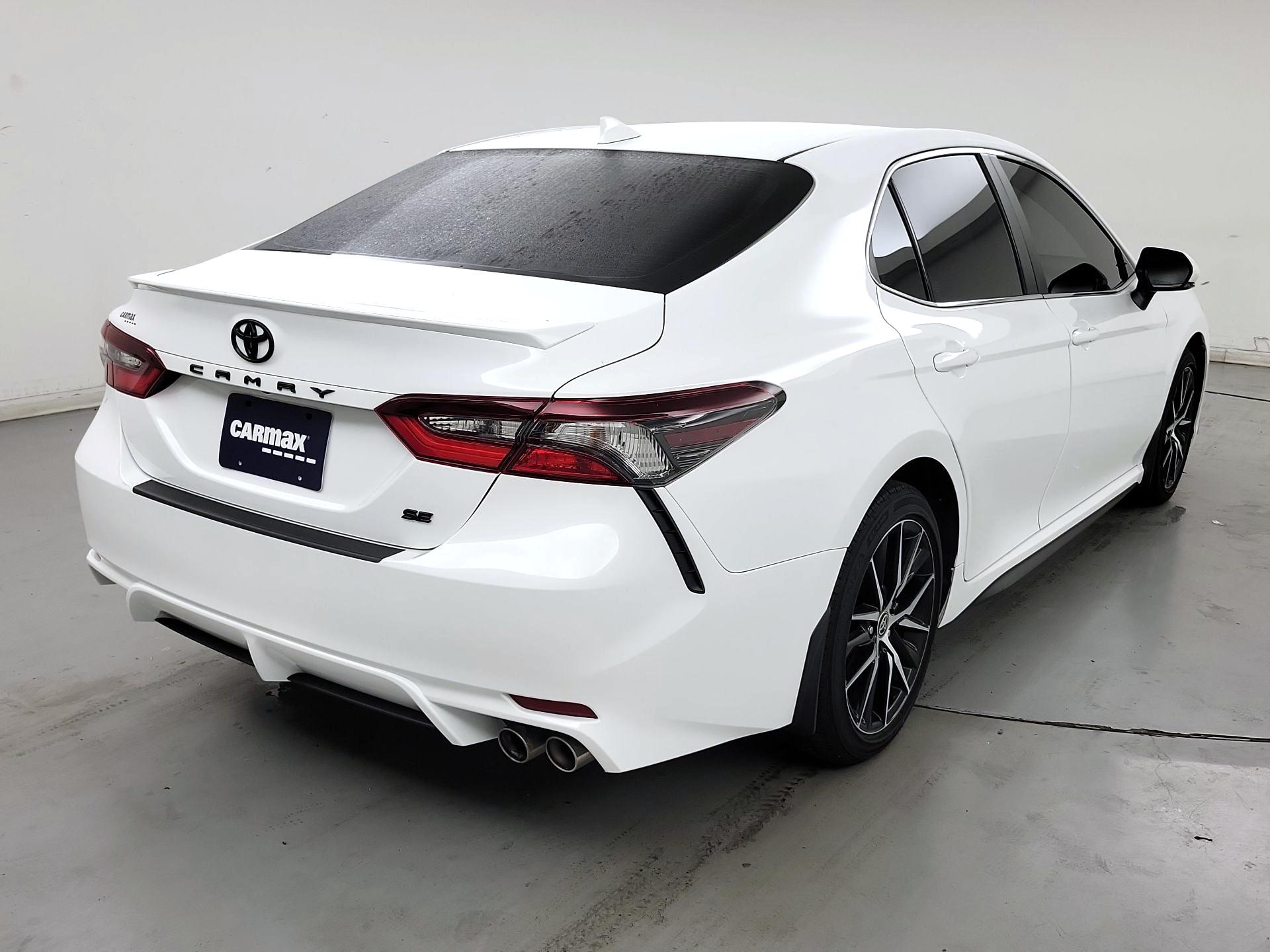 Thumbnail: 2022 Toyota Camry - 5