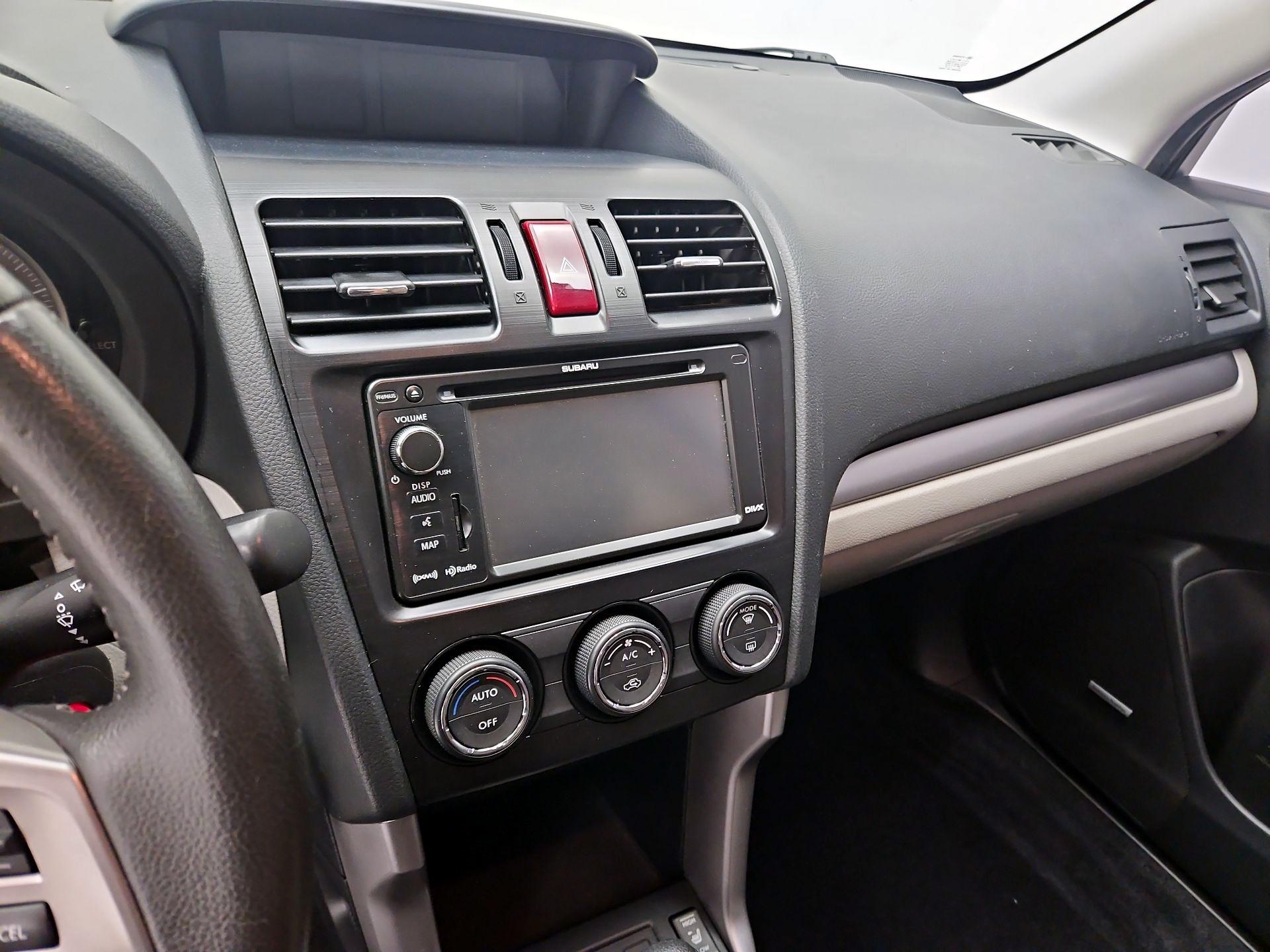 Thumbnail: 2015 Subaru Forester - 15