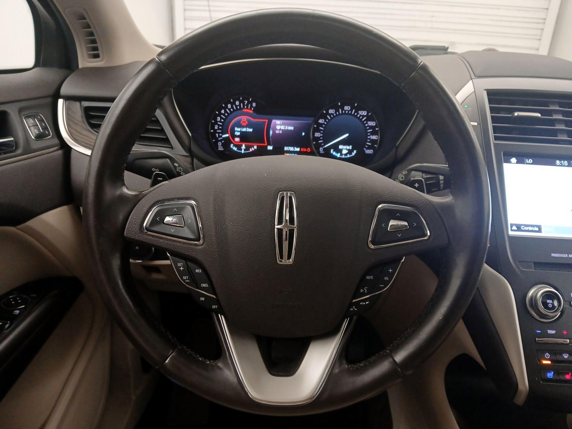 Thumbnail: 2018 Lincoln MKC - 10