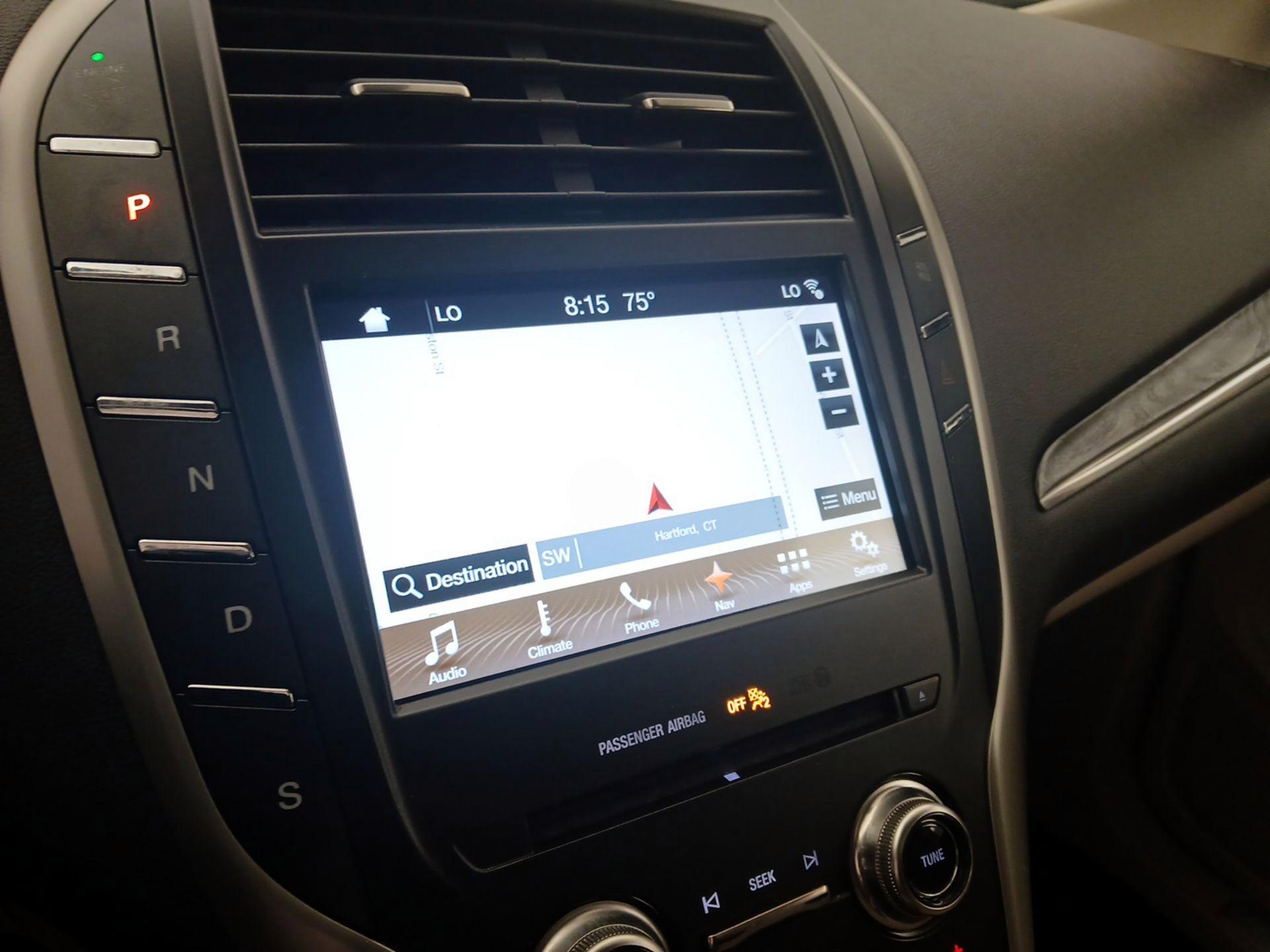 Thumbnail: 2018 Lincoln MKC - 14