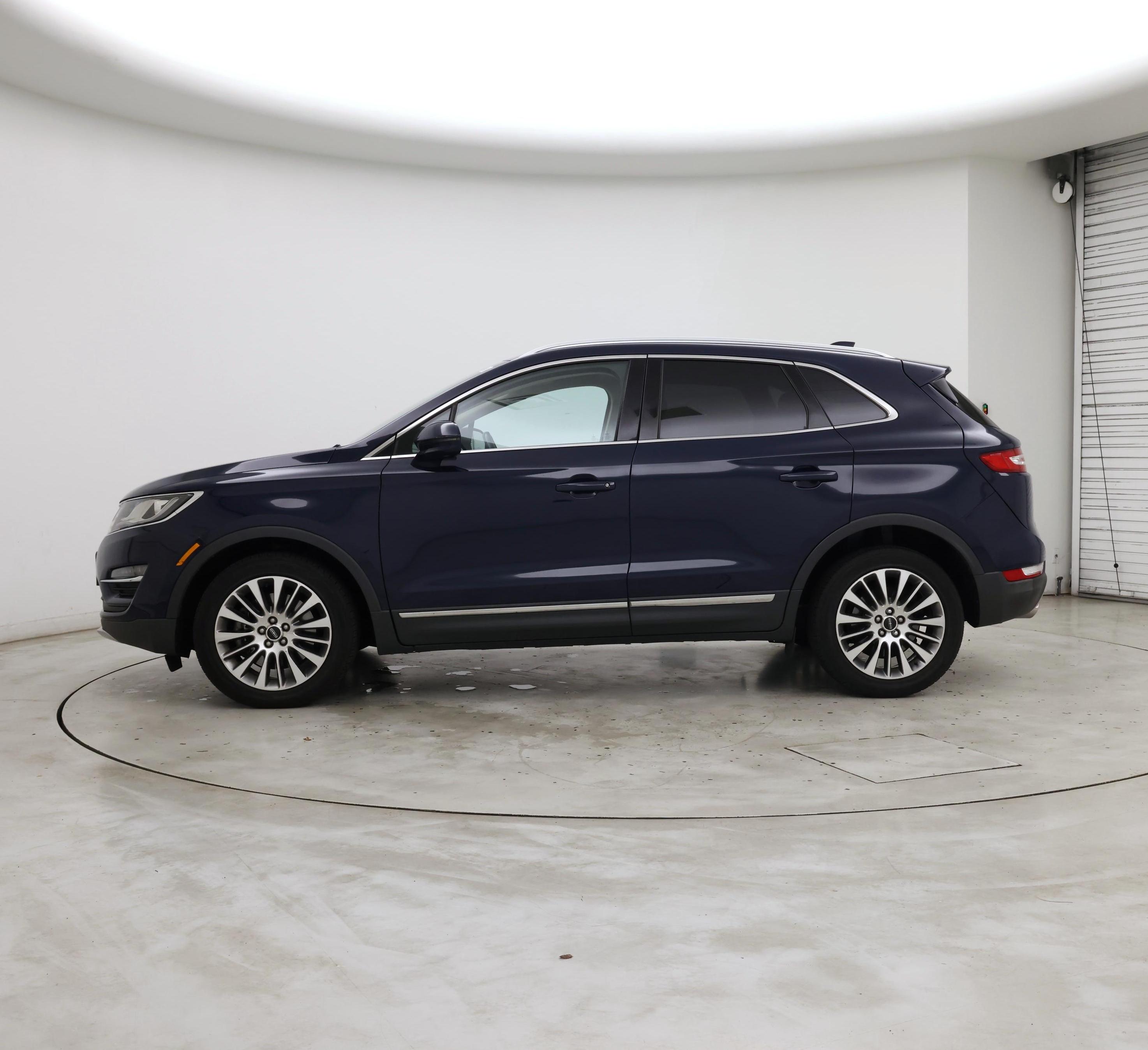 Thumbnail: 2018 Lincoln MKC - 3