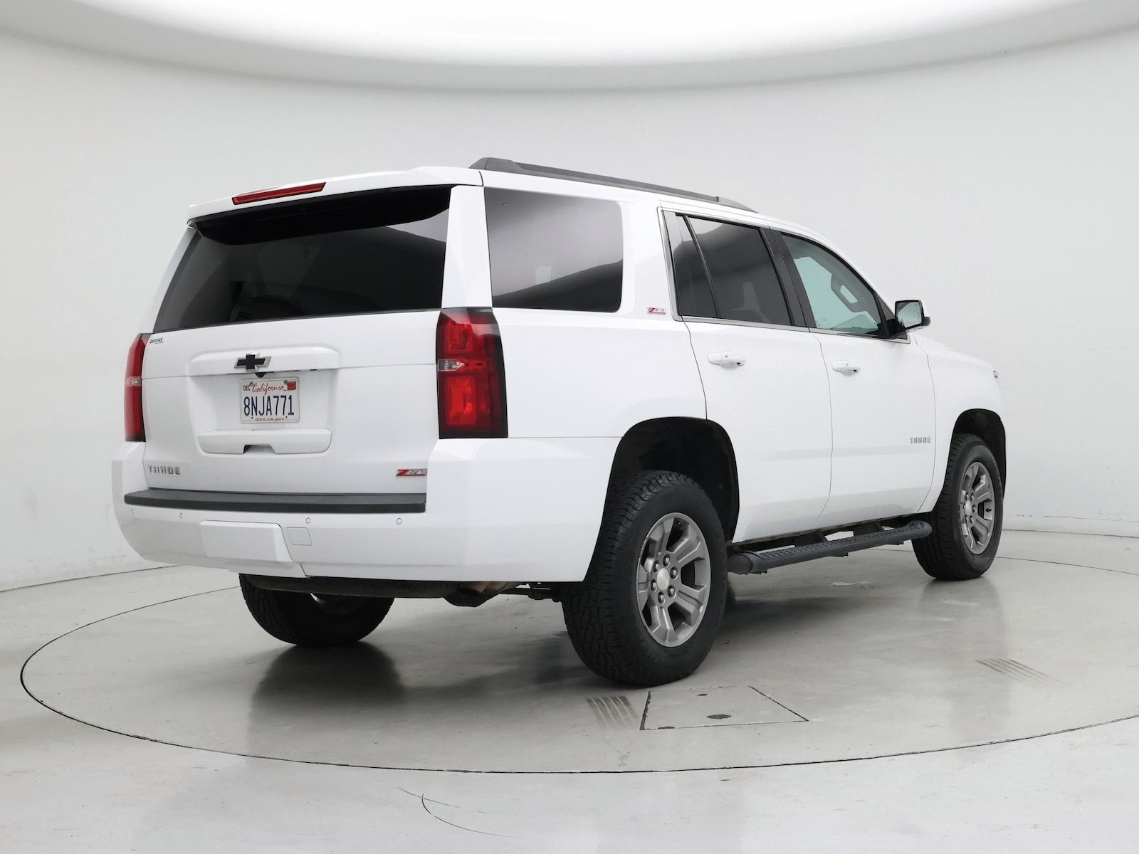 2020 Chevrolet Tahoe LT - Photo 9