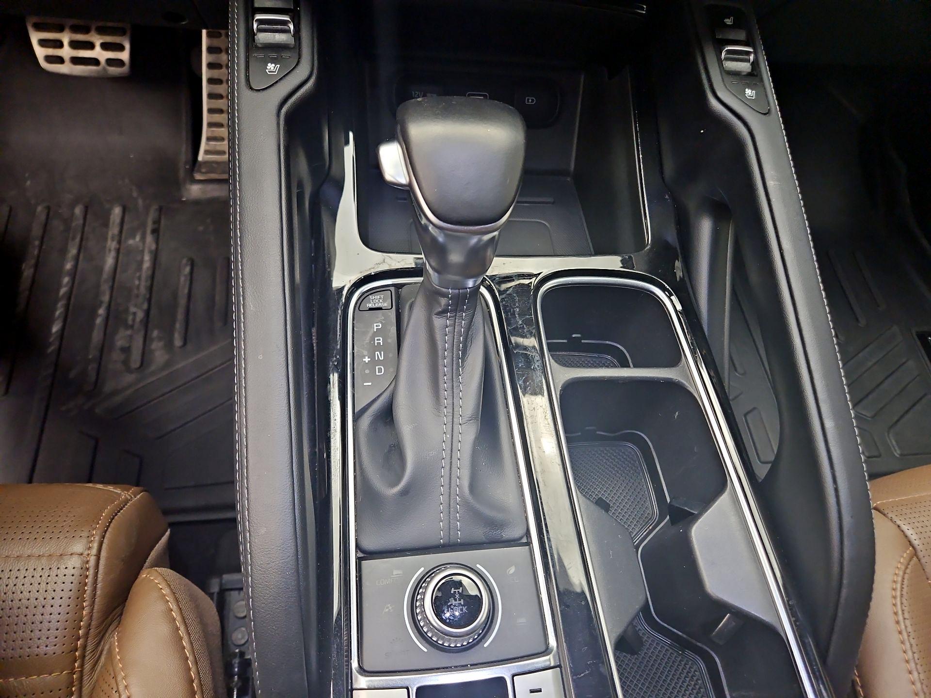 Thumbnail: 2022 Kia Telluride - 18