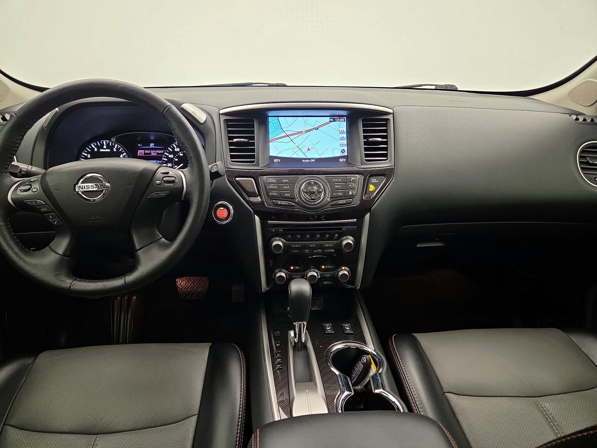 Thumbnail: 2020 Nissan Pathfinder - 9