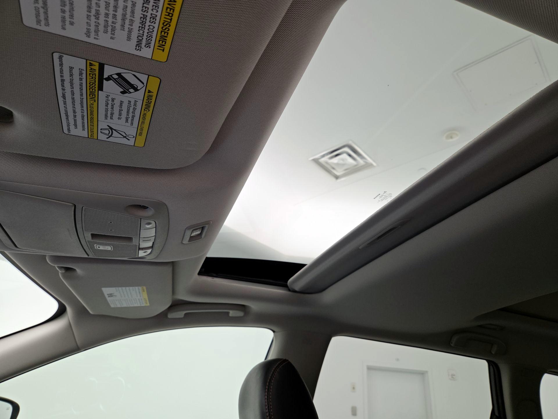 Thumbnail: 2020 Nissan Pathfinder - 19