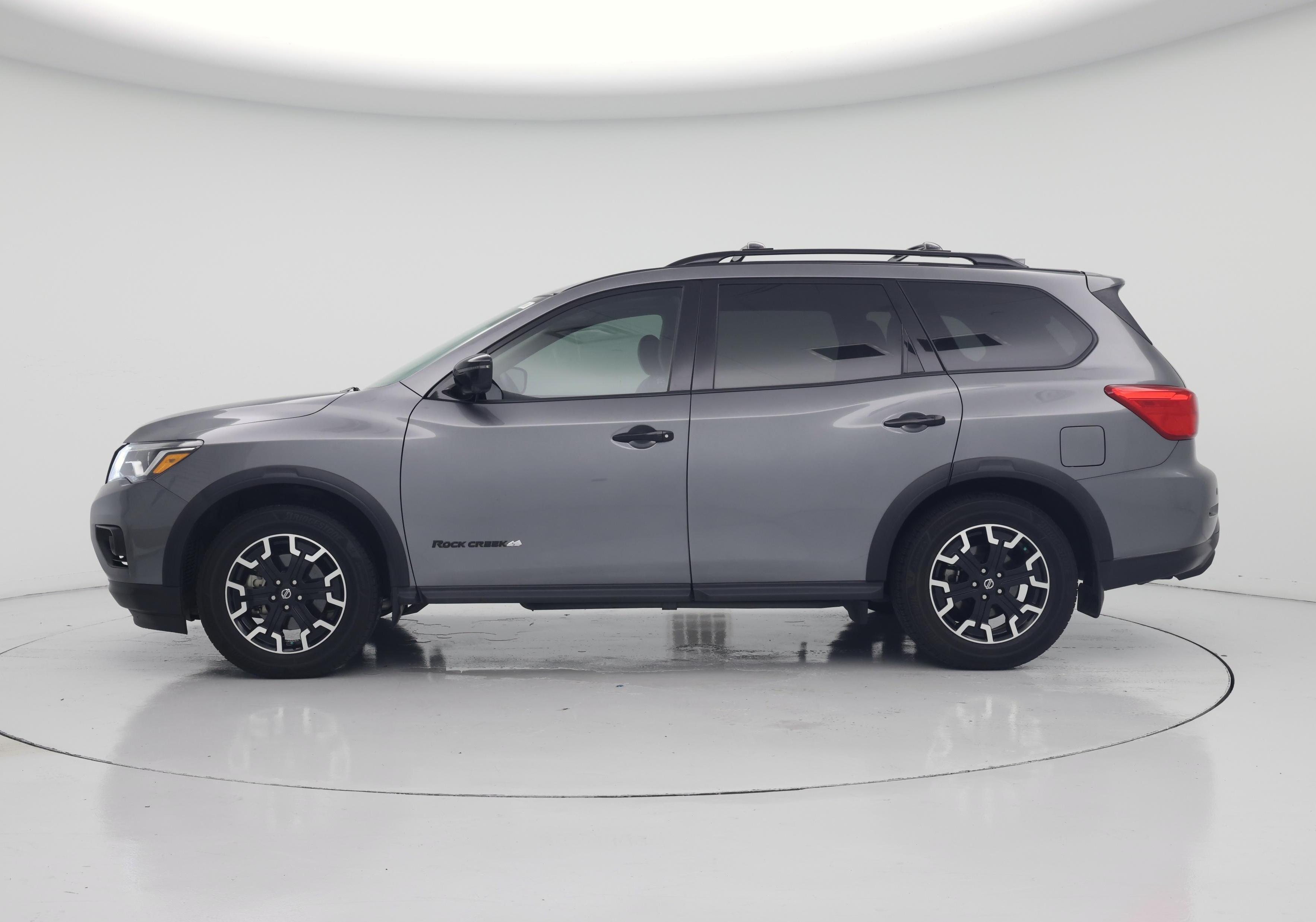 Thumbnail: 2020 Nissan Pathfinder - 3