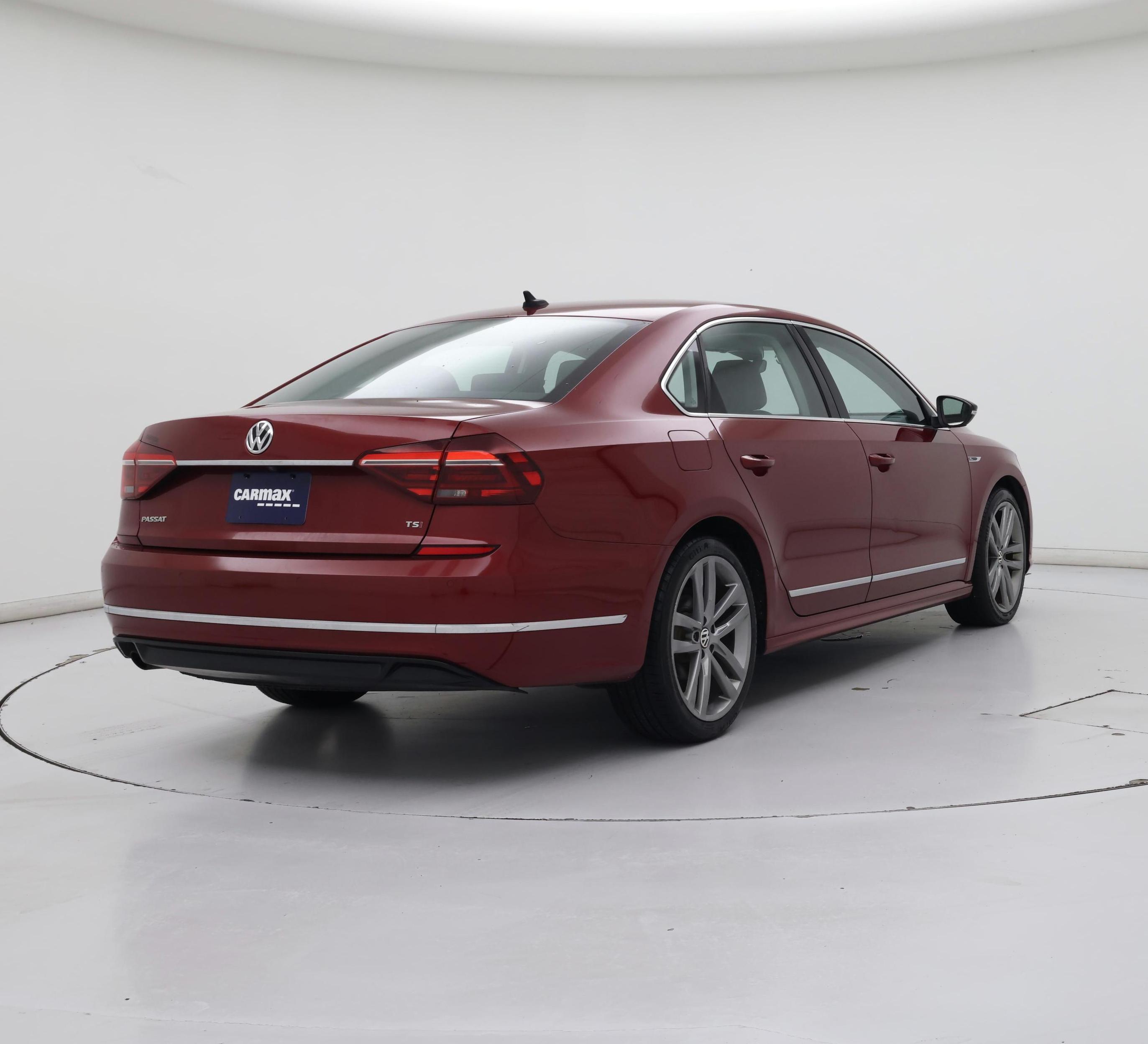 Thumbnail: 2019 Volkswagen Passat - 8