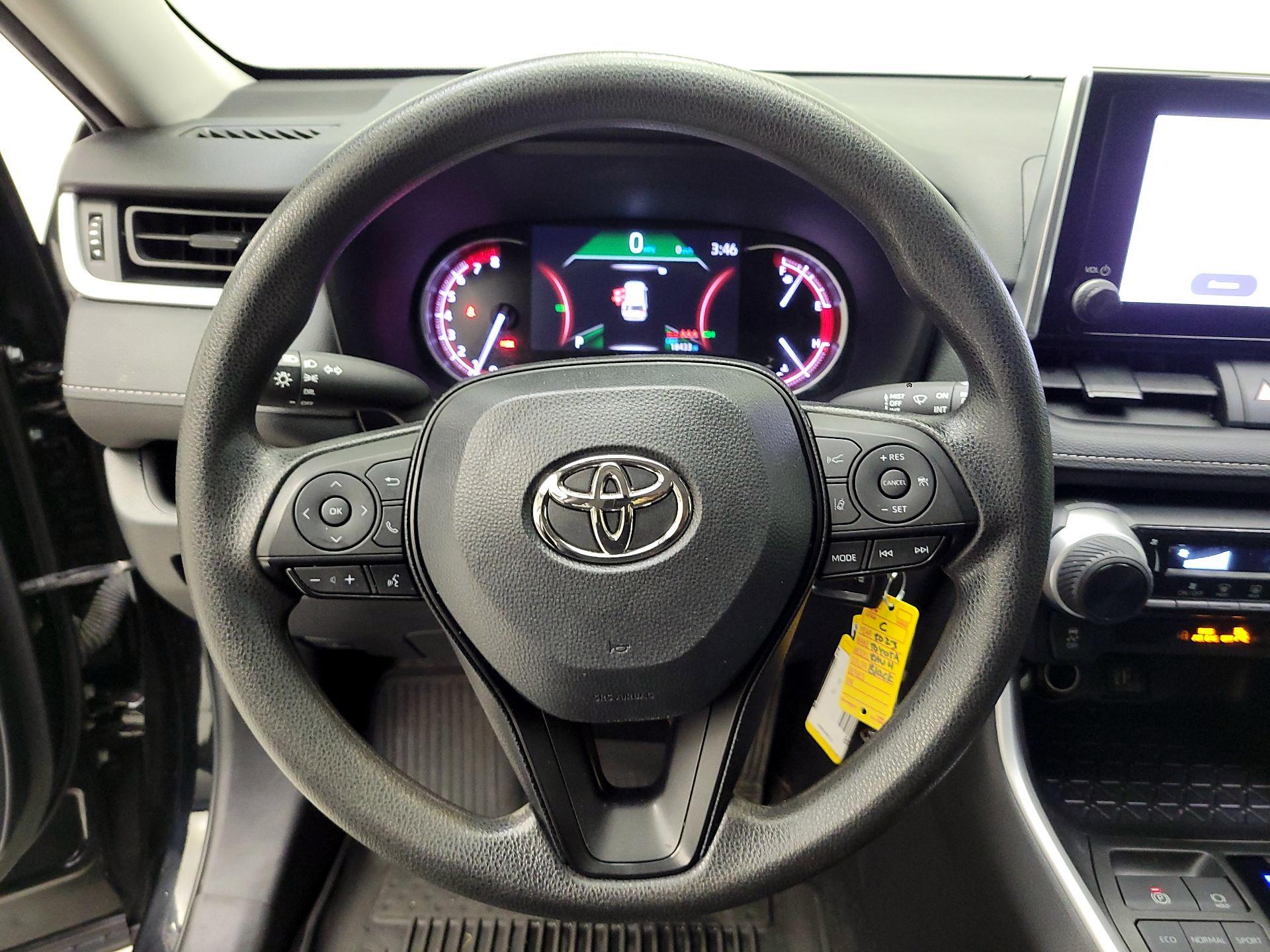 Thumbnail: 2023 Toyota RAV4 - 10
