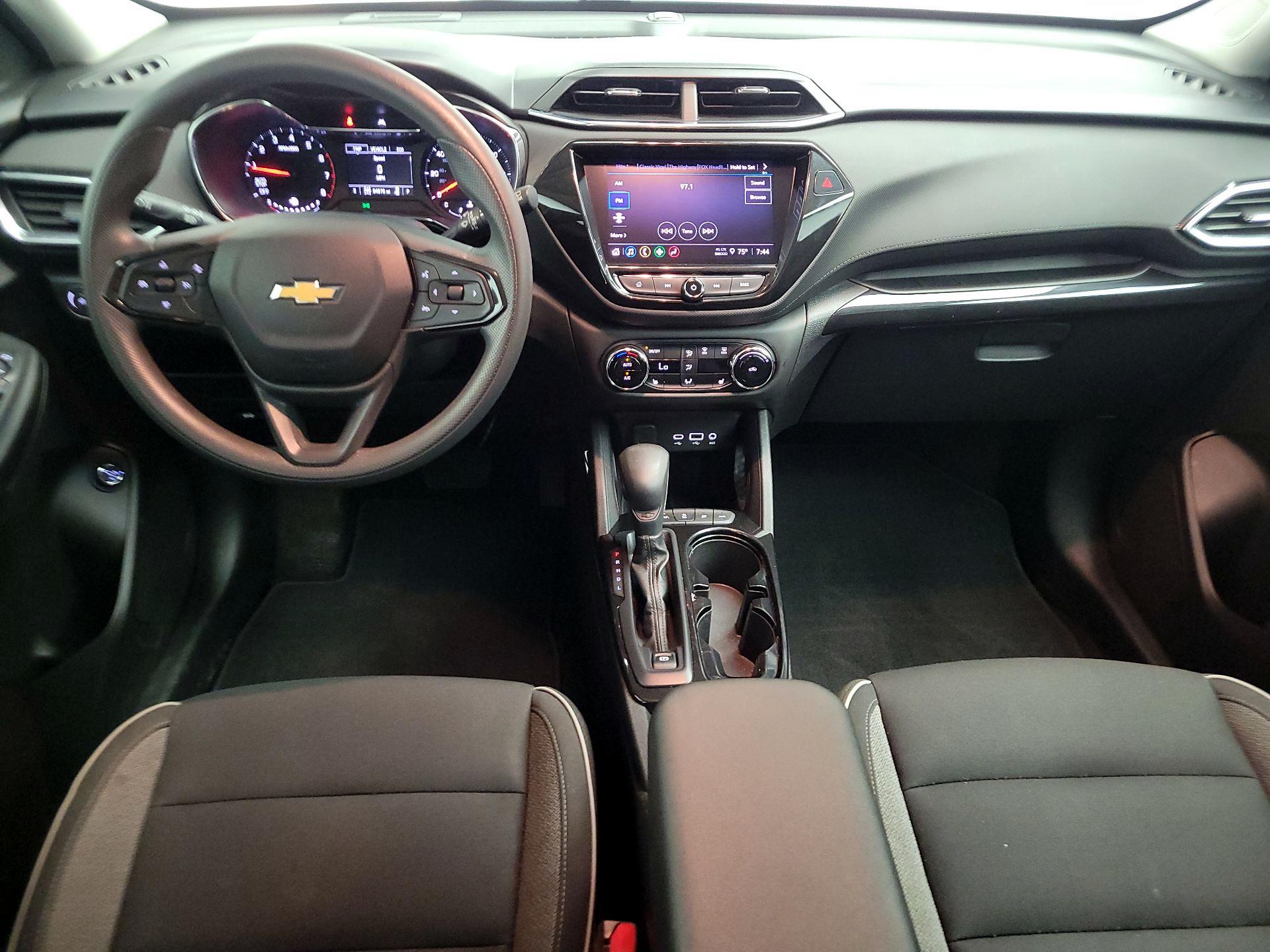 Thumbnail: 2021 Chevrolet TrailBlazer - 9