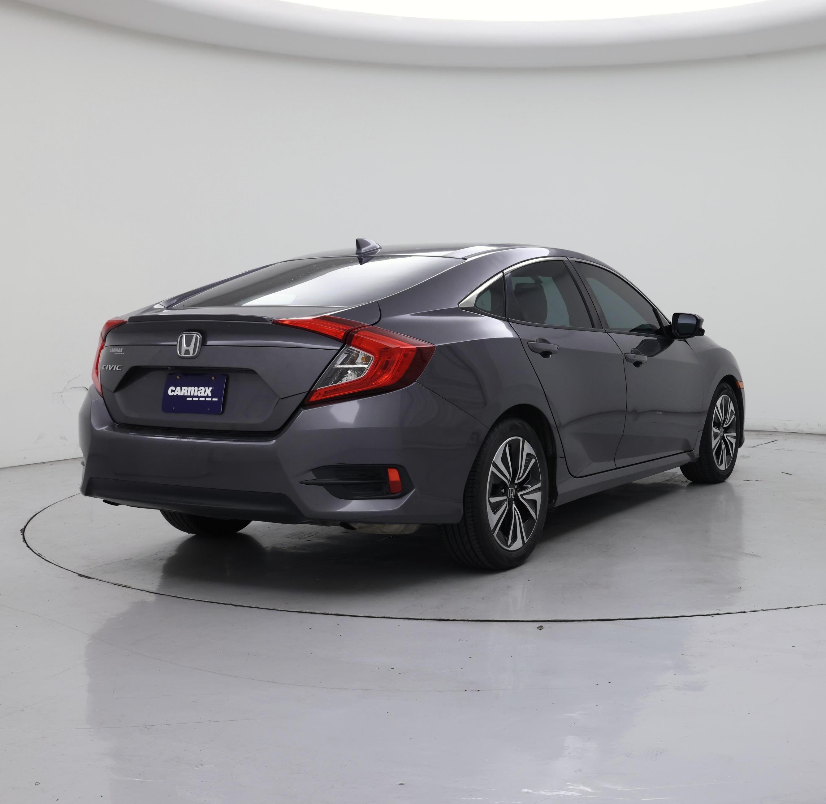 Thumbnail: 2016 Honda Civic - 8