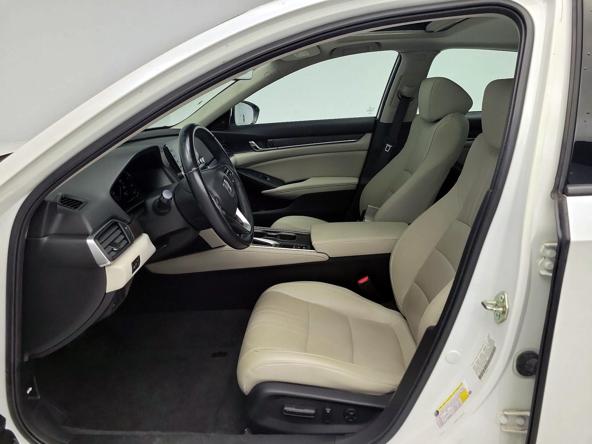 Thumbnail: 2020 Honda Accord - 11