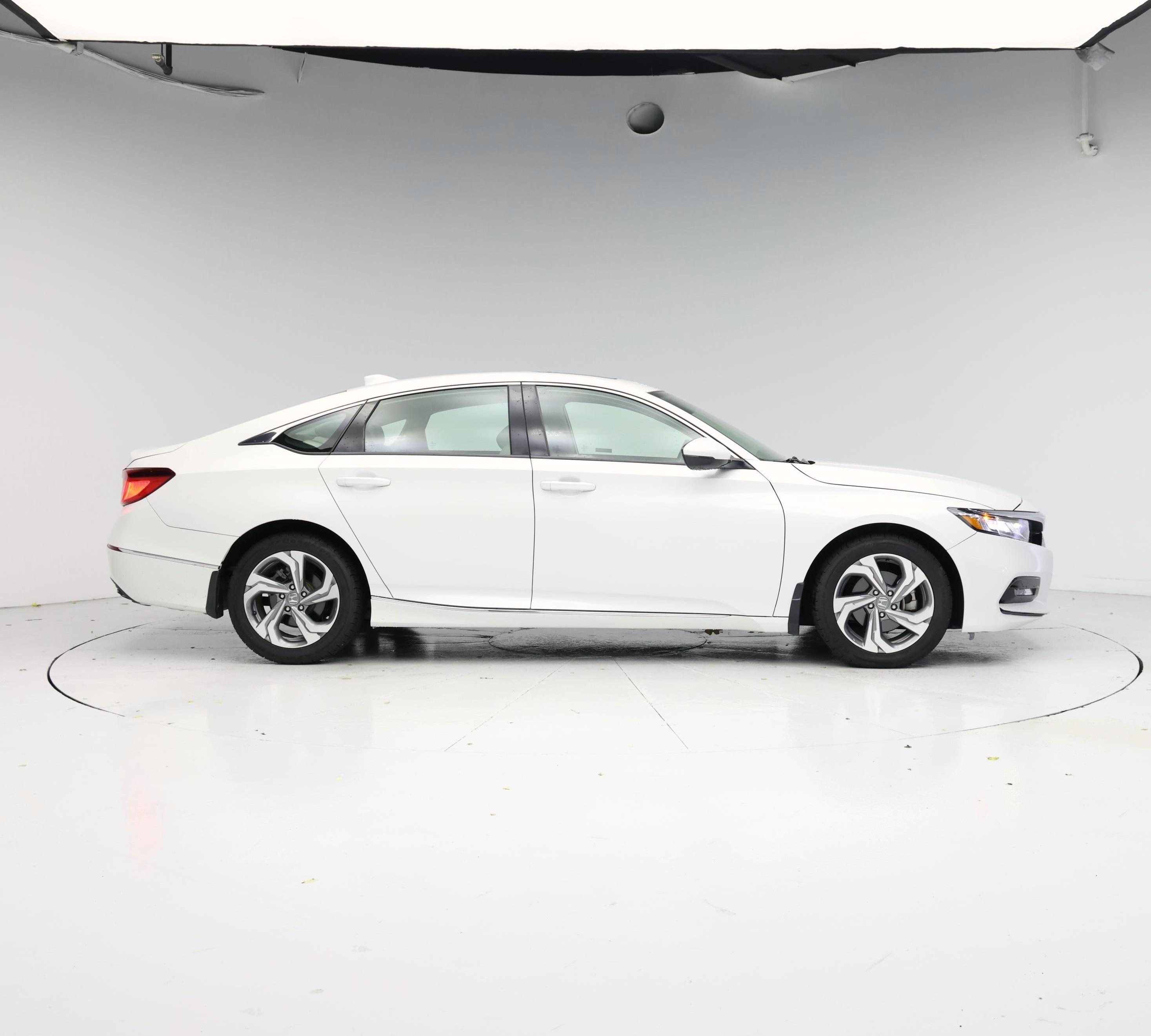 Thumbnail: 2020 Honda Accord - 7
