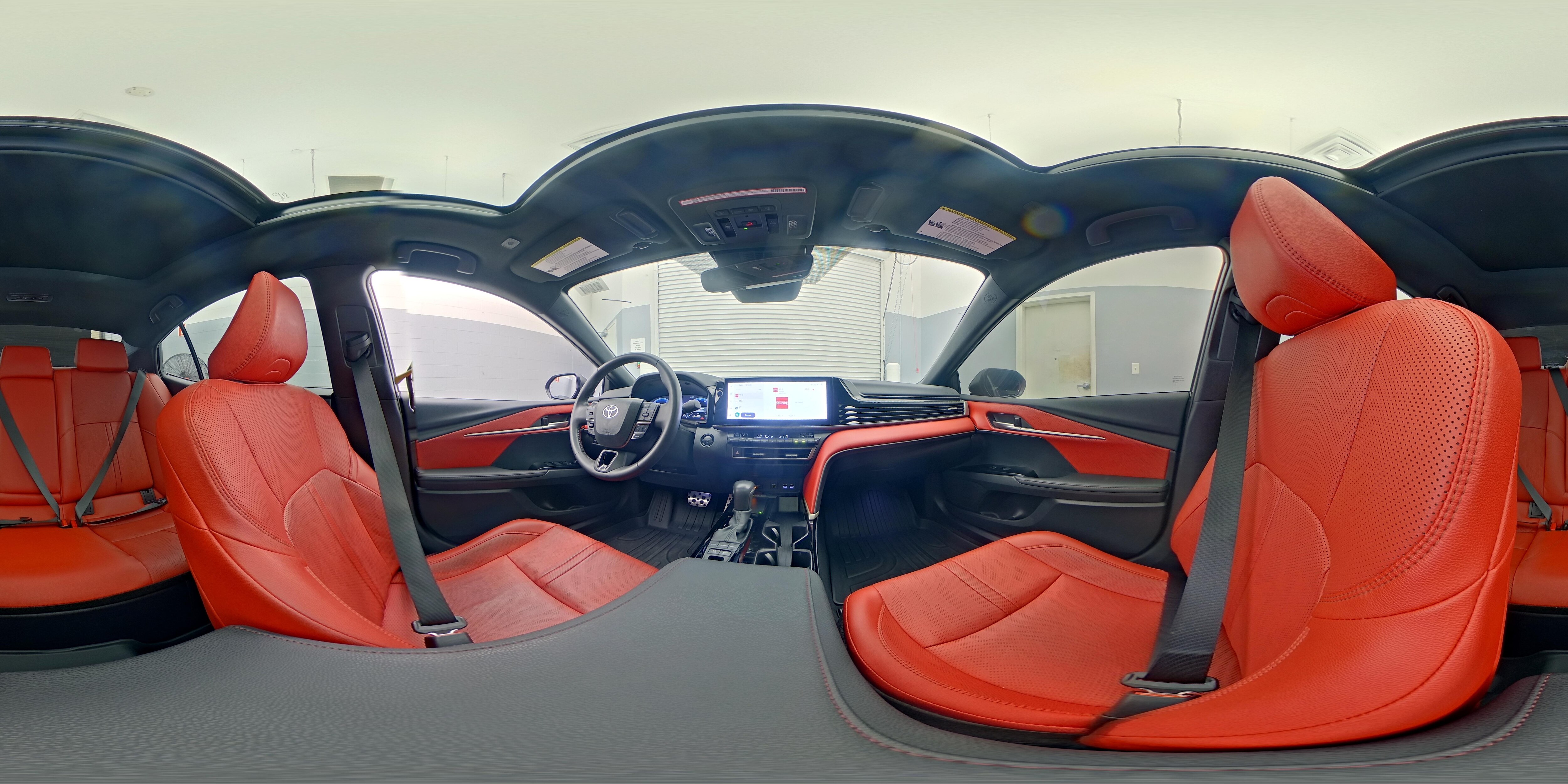 2025 Toyota Camry XSE - Photo 25