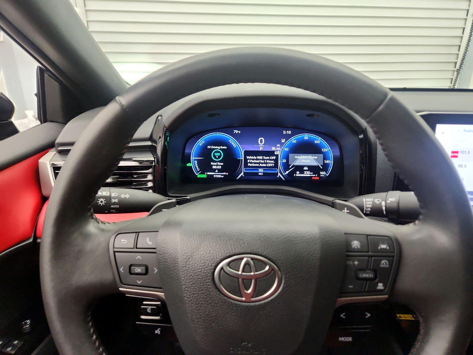 Thumbnail: 2025 Toyota Camry - 10