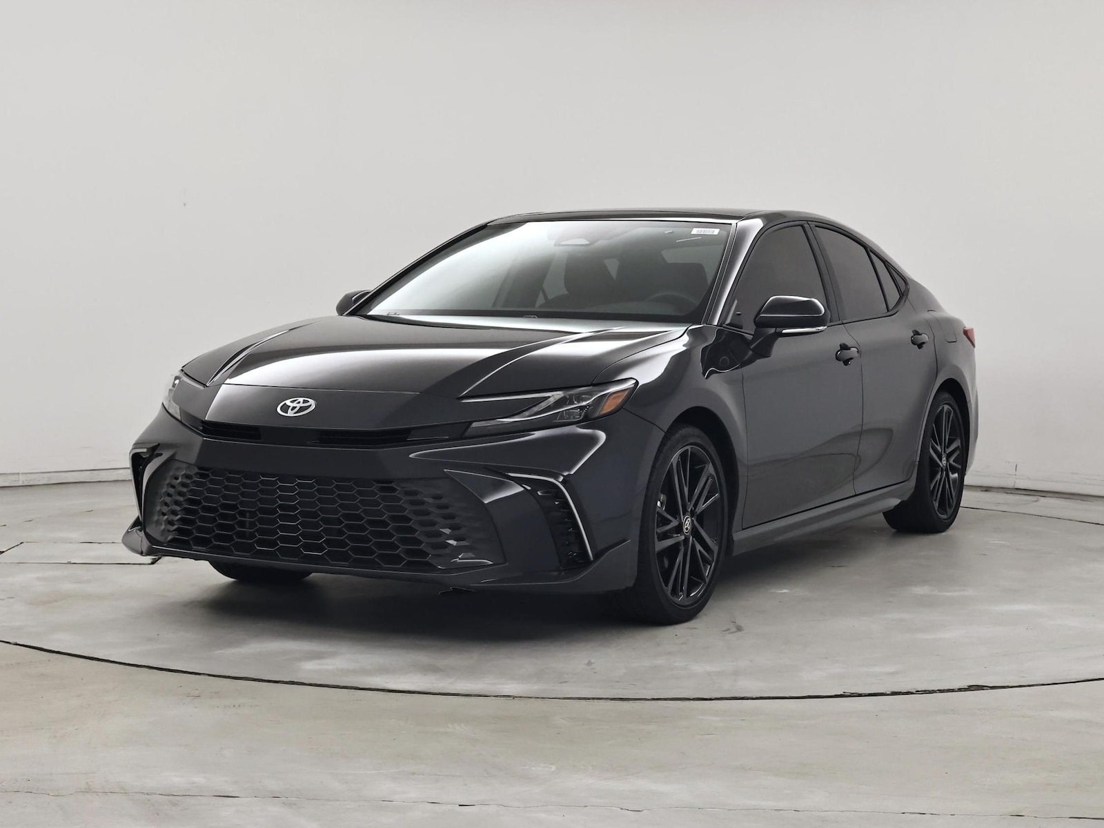 2025 Toyota Camry XSE - Photo 5
