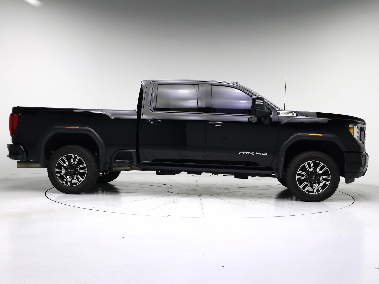 2022 GMC Sierra 2500HD AT4 - Photo 8