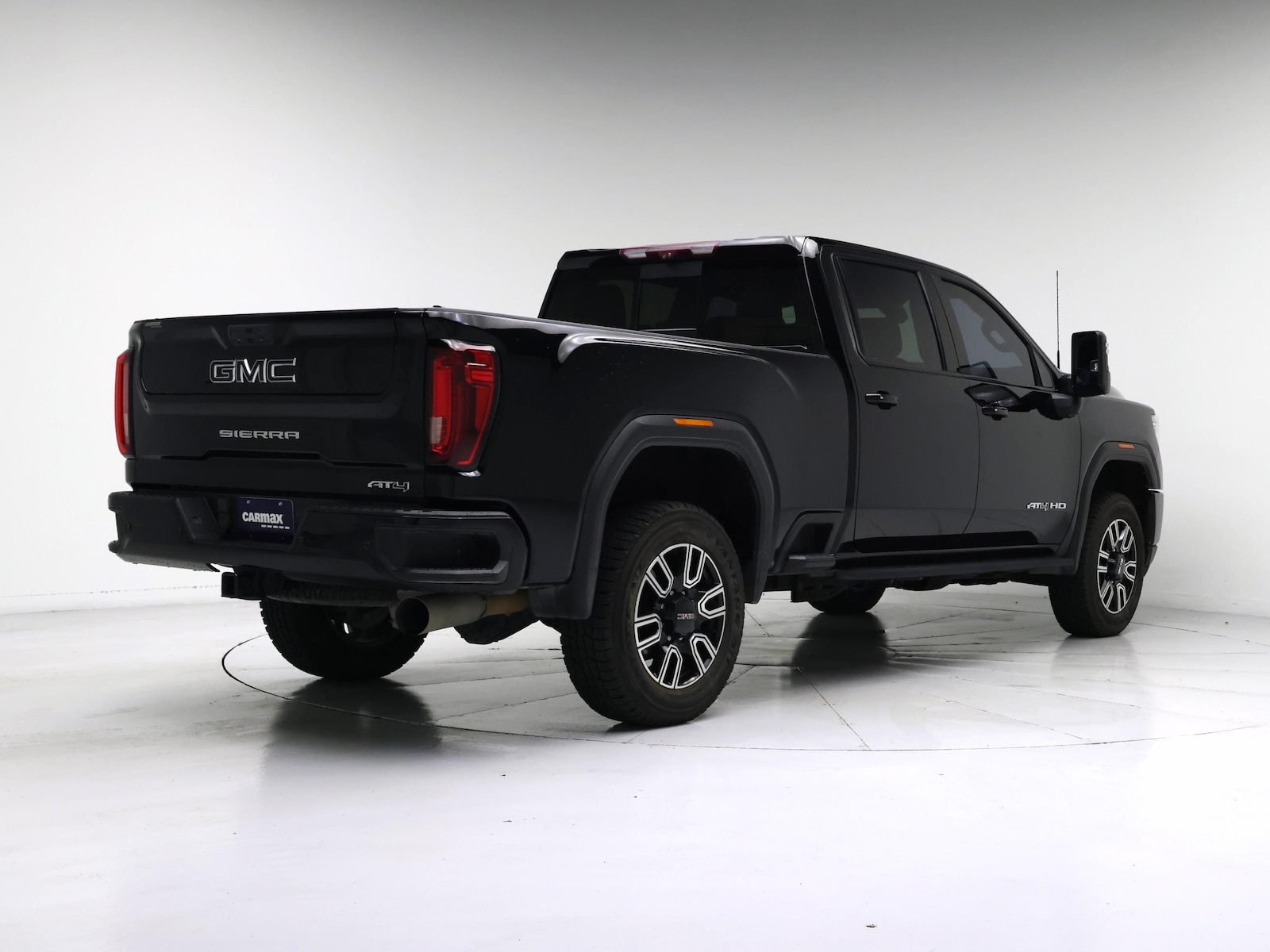 2022 GMC Sierra 2500HD AT4 - Photo 9