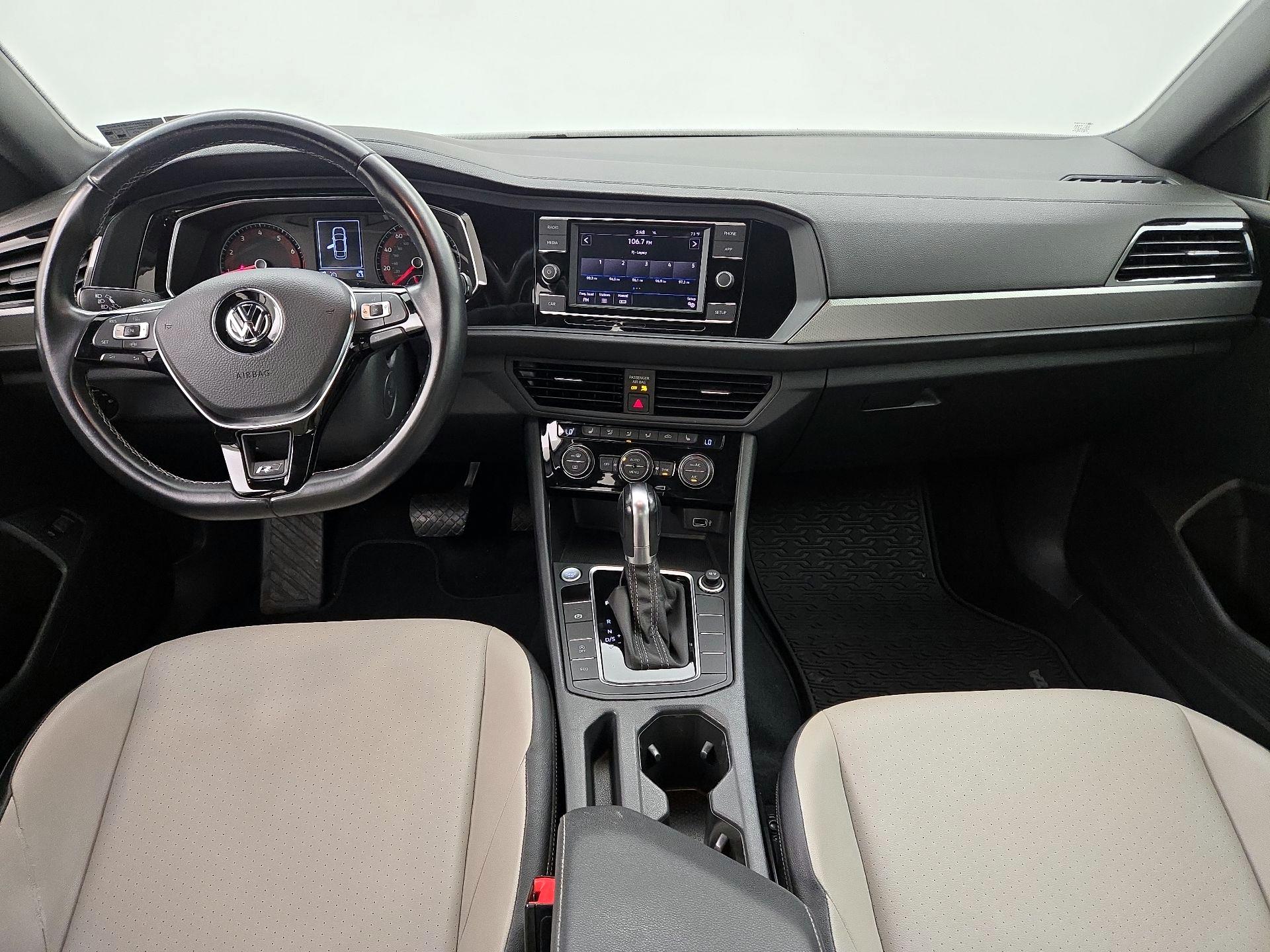 Thumbnail: 2019 Volkswagen Jetta - 9