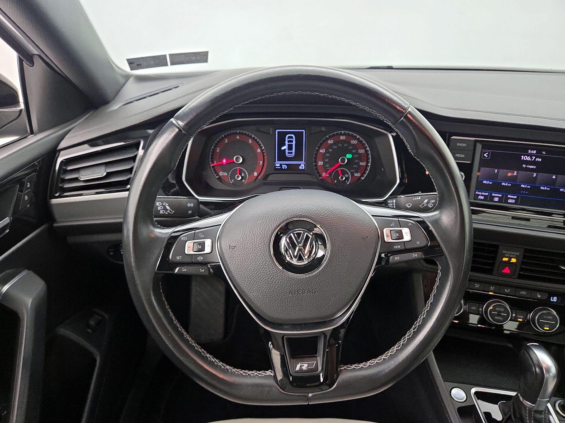 Thumbnail: 2019 Volkswagen Jetta - 10