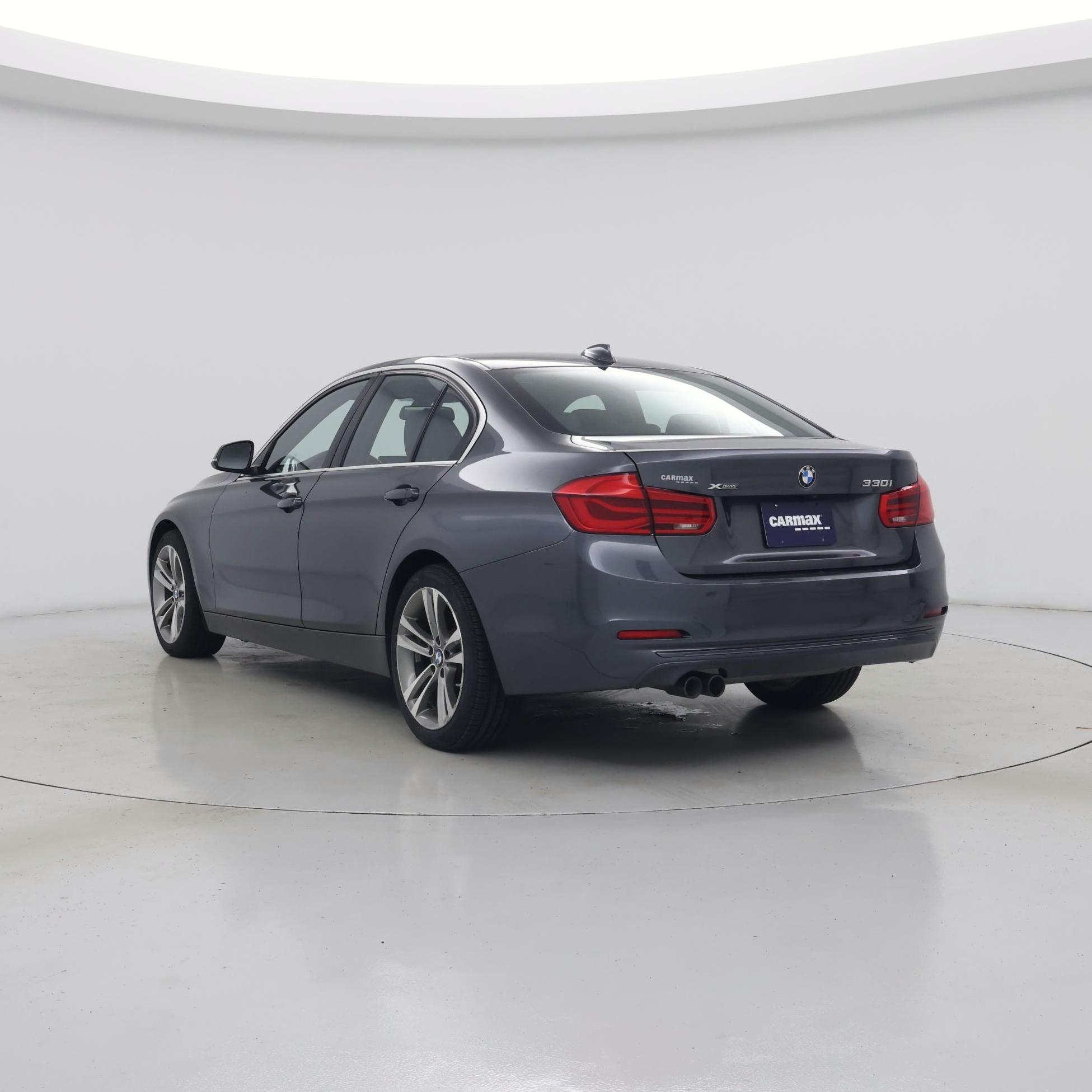 Thumbnail: 2018 BMW 3 Series - 2