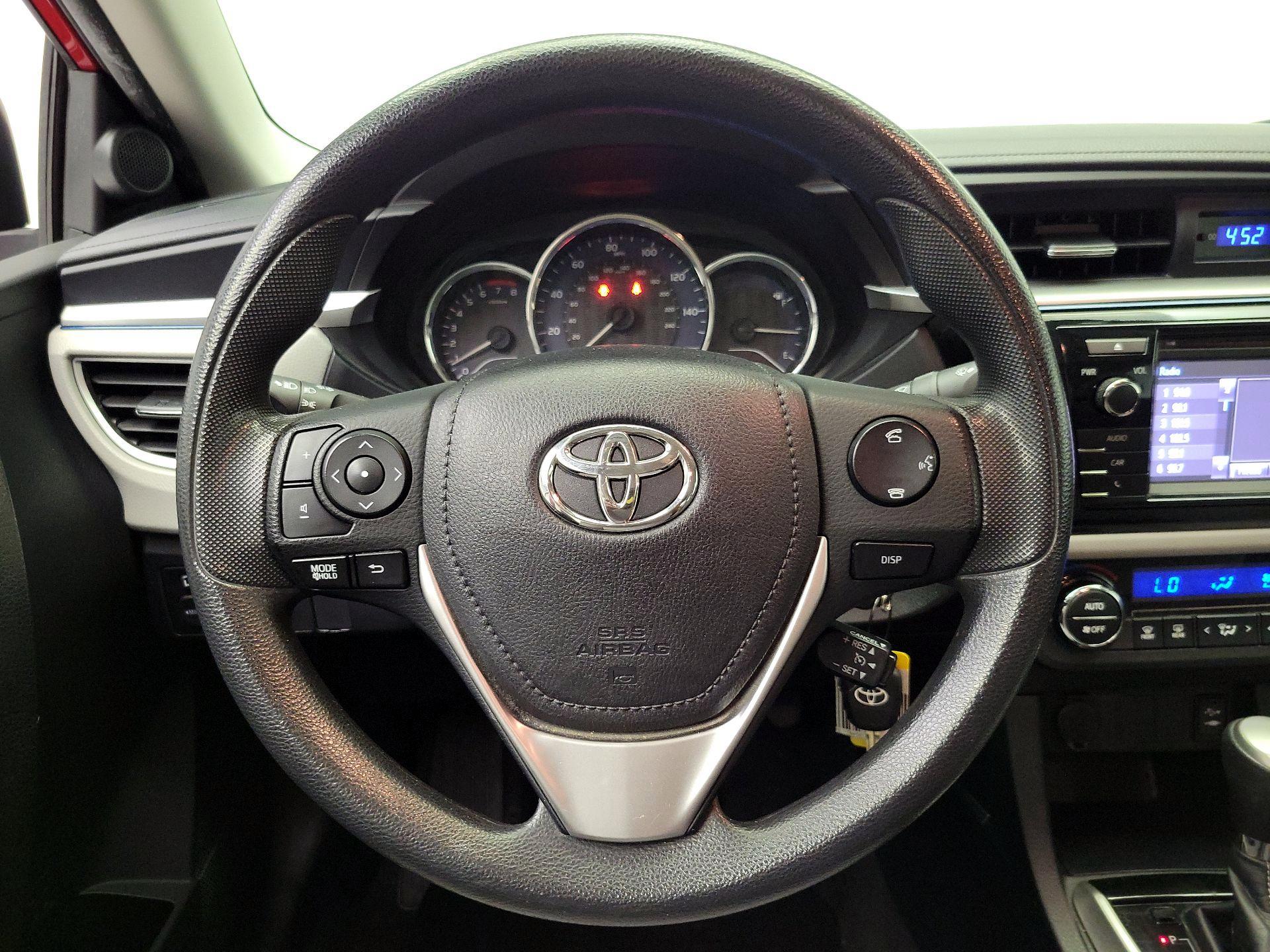 Thumbnail: 2014 Toyota Corolla - 10