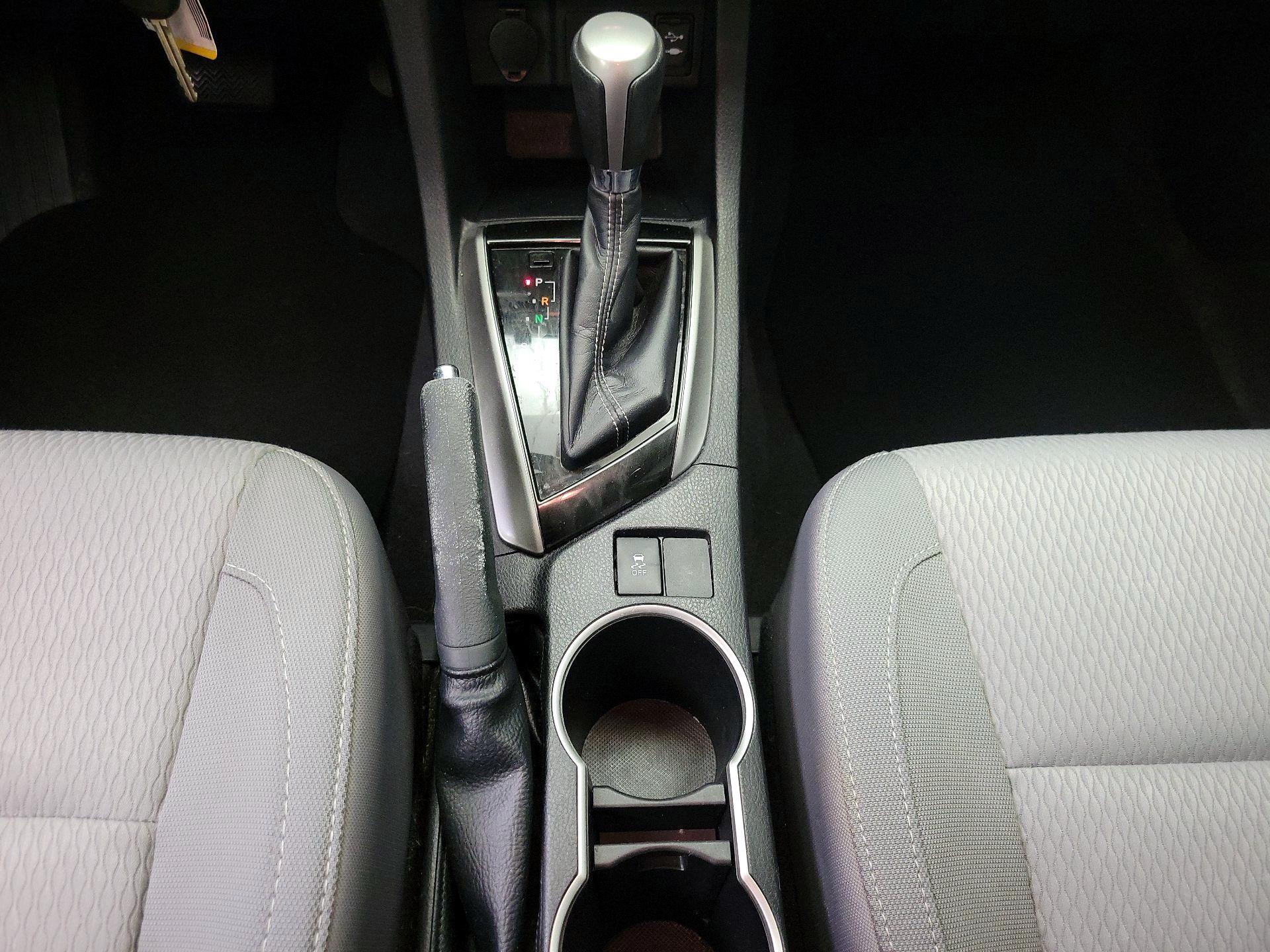 Thumbnail: 2014 Toyota Corolla - 17